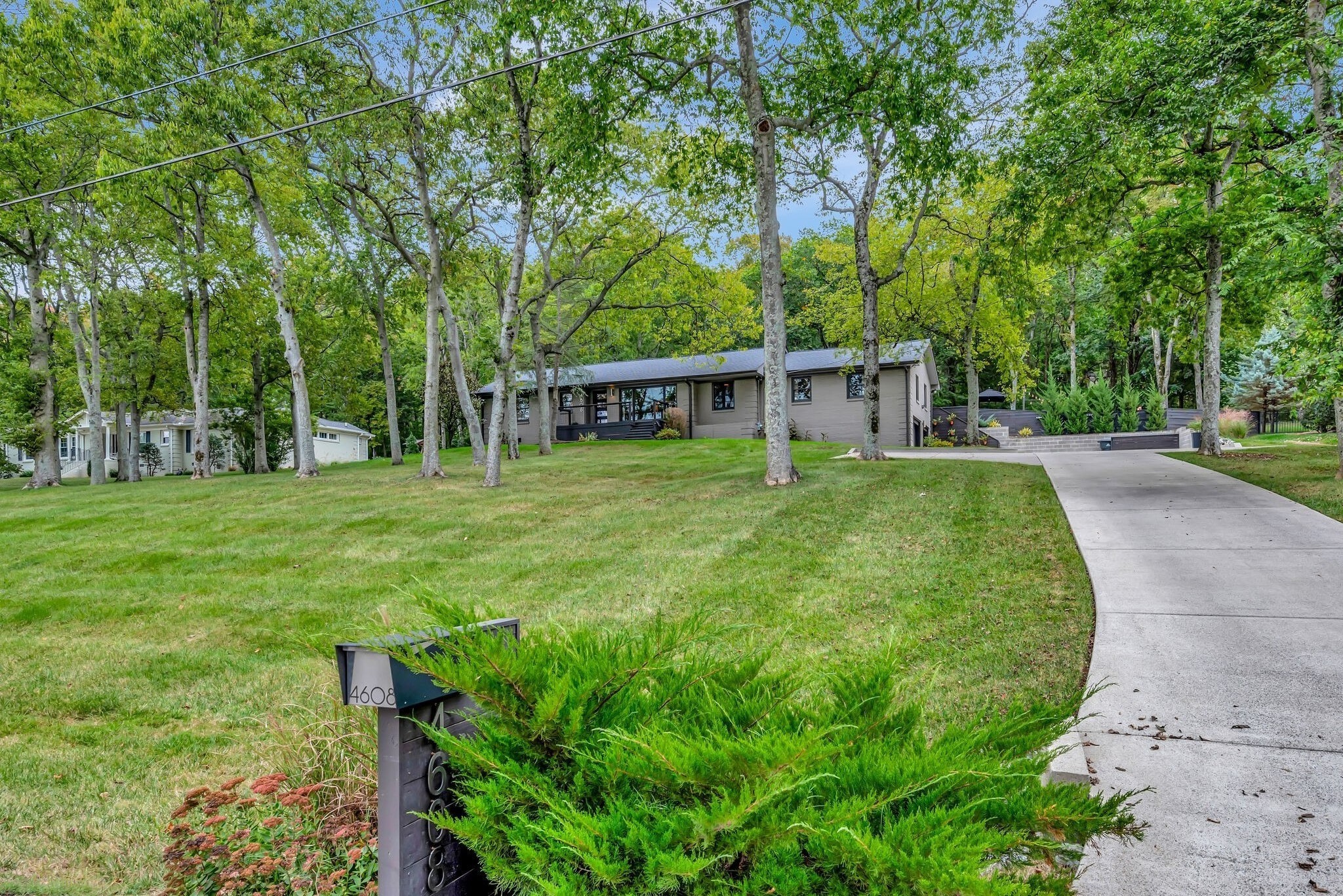 4608 General Lowrey Dr