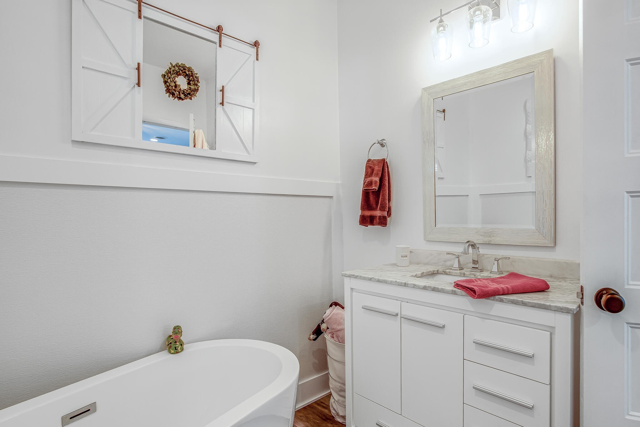 102 Elm St, W