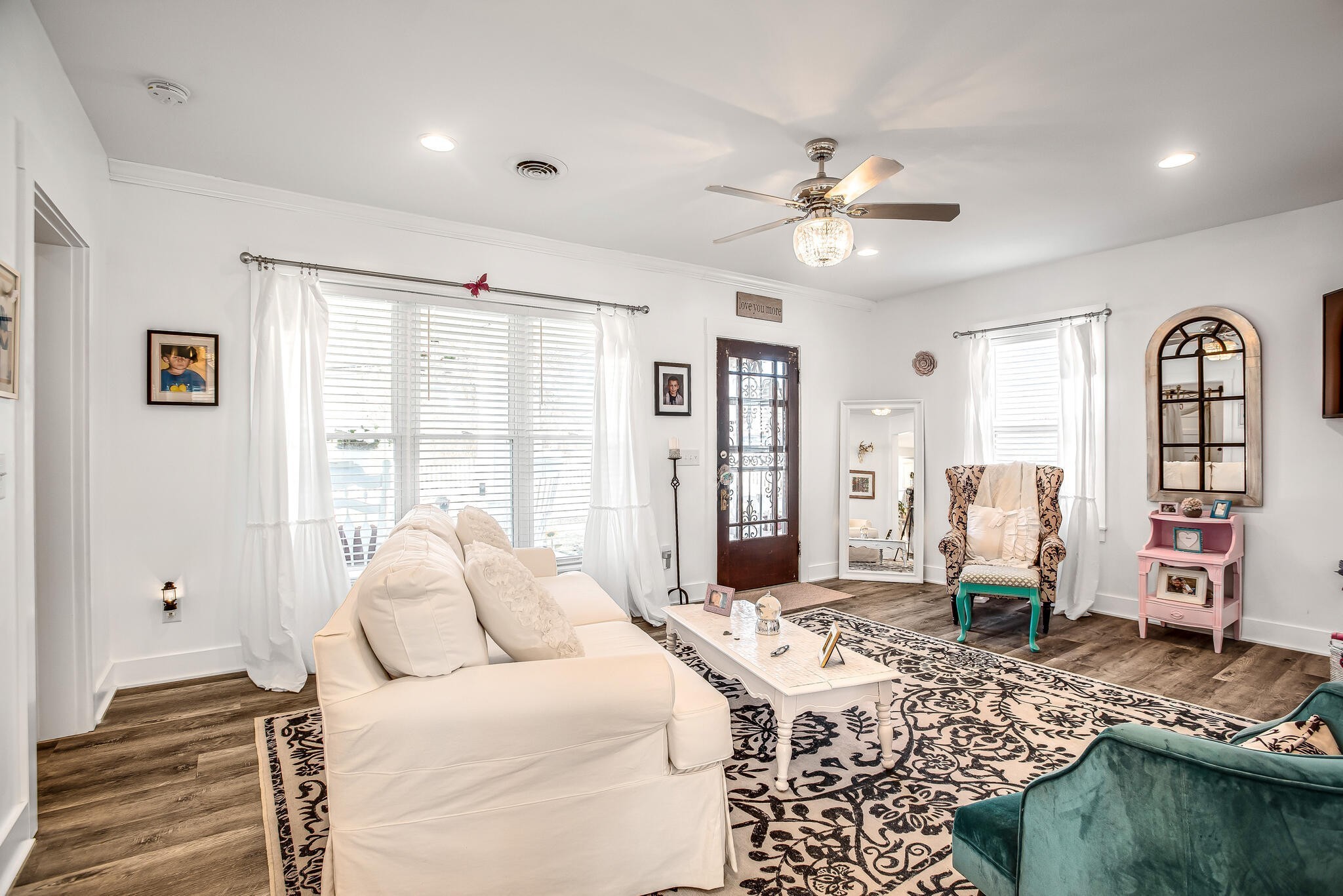 102 Elm St, W