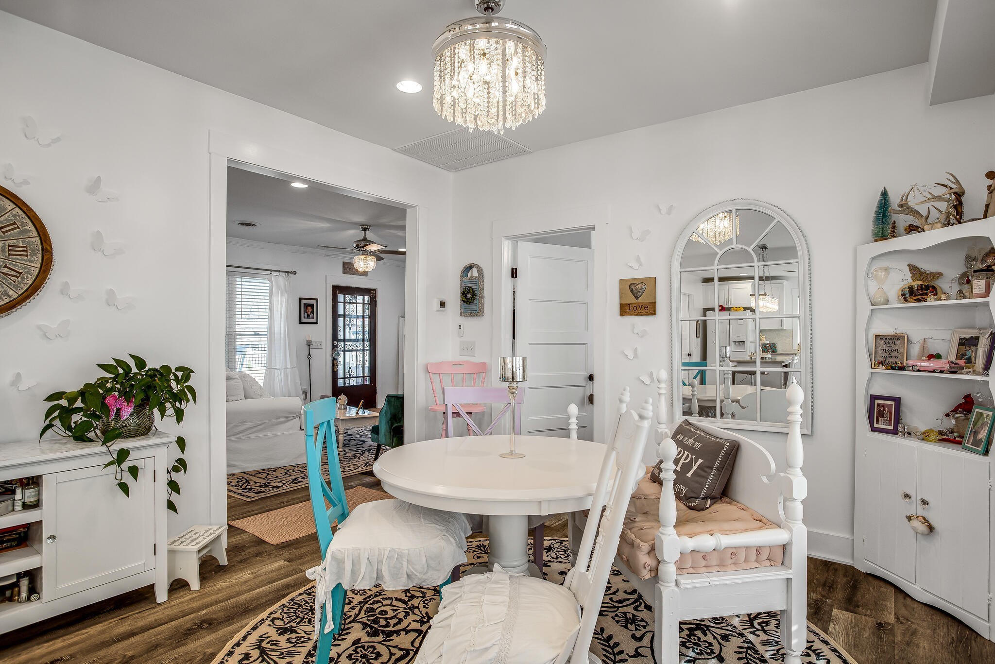 102 Elm St, W