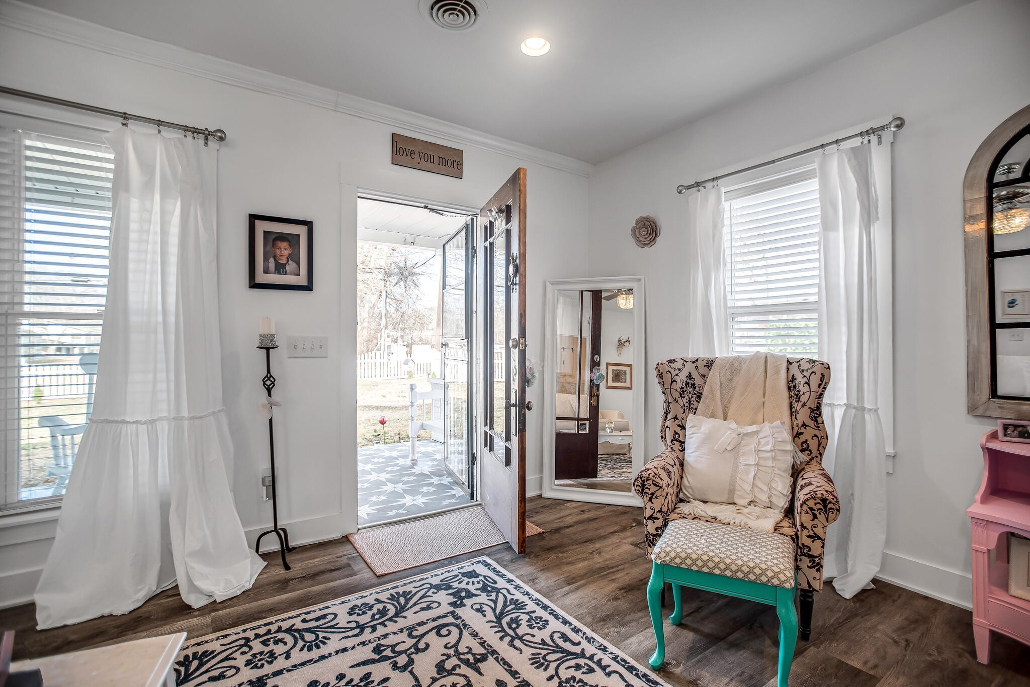 102 Elm St, W