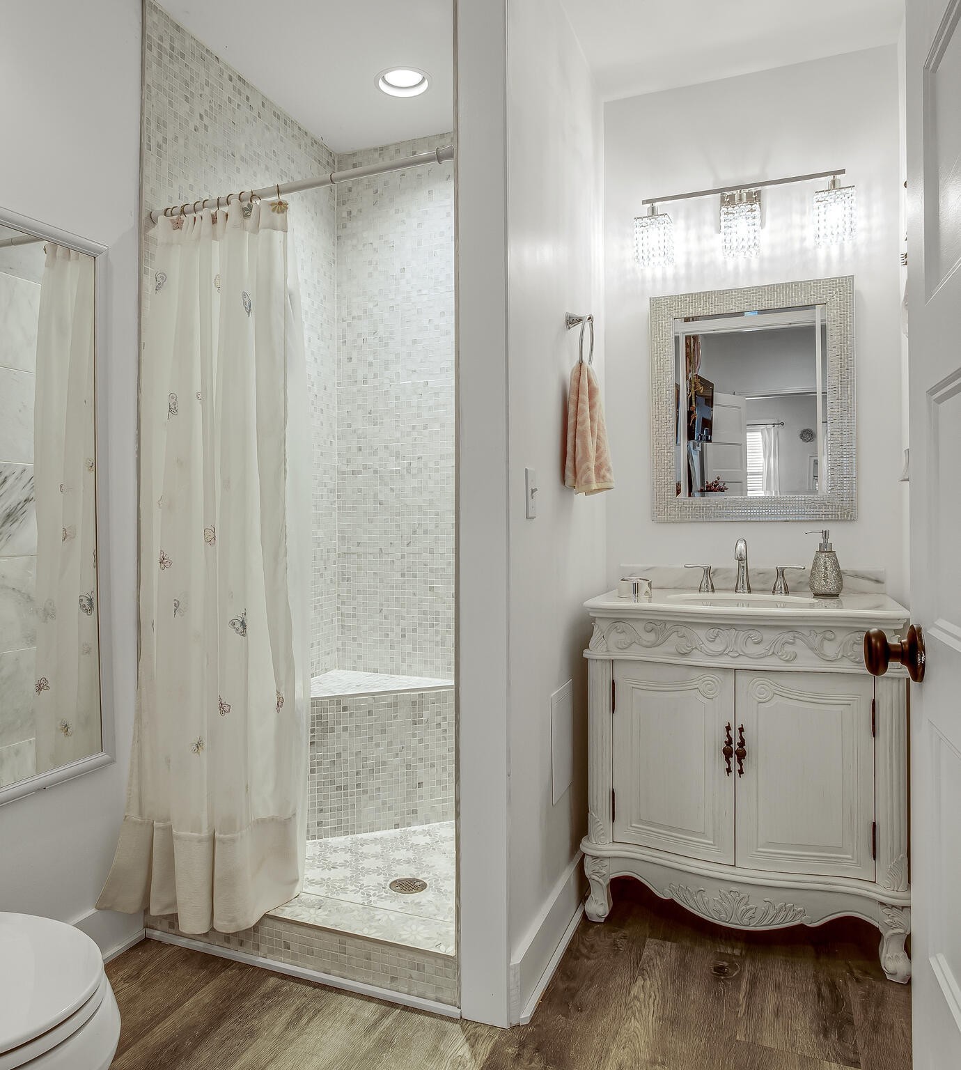 102 Elm St, W