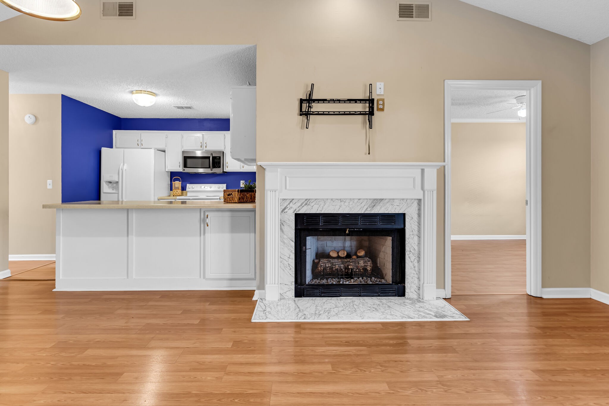789 E Northfield Blvd