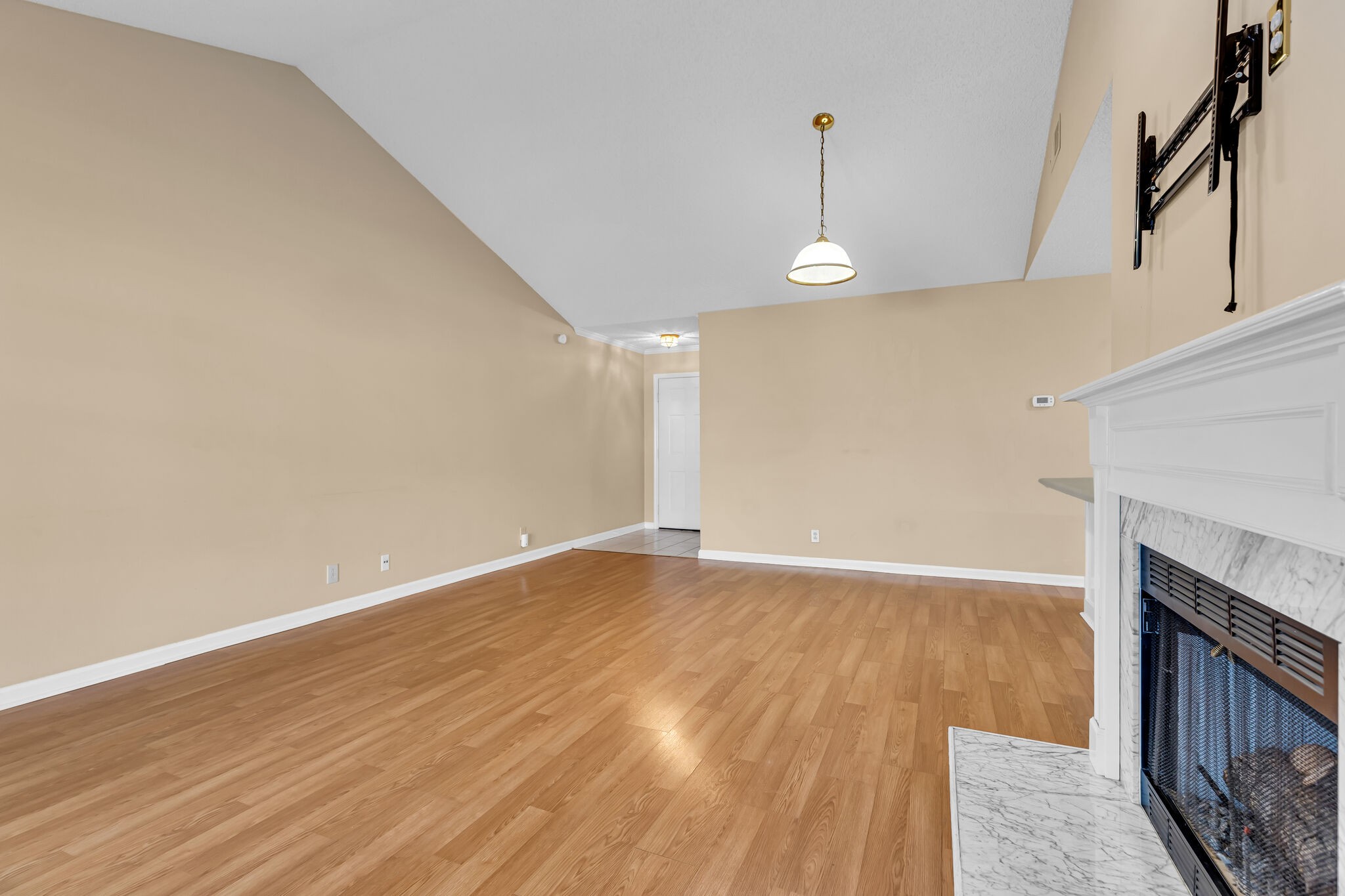 789 E Northfield Blvd