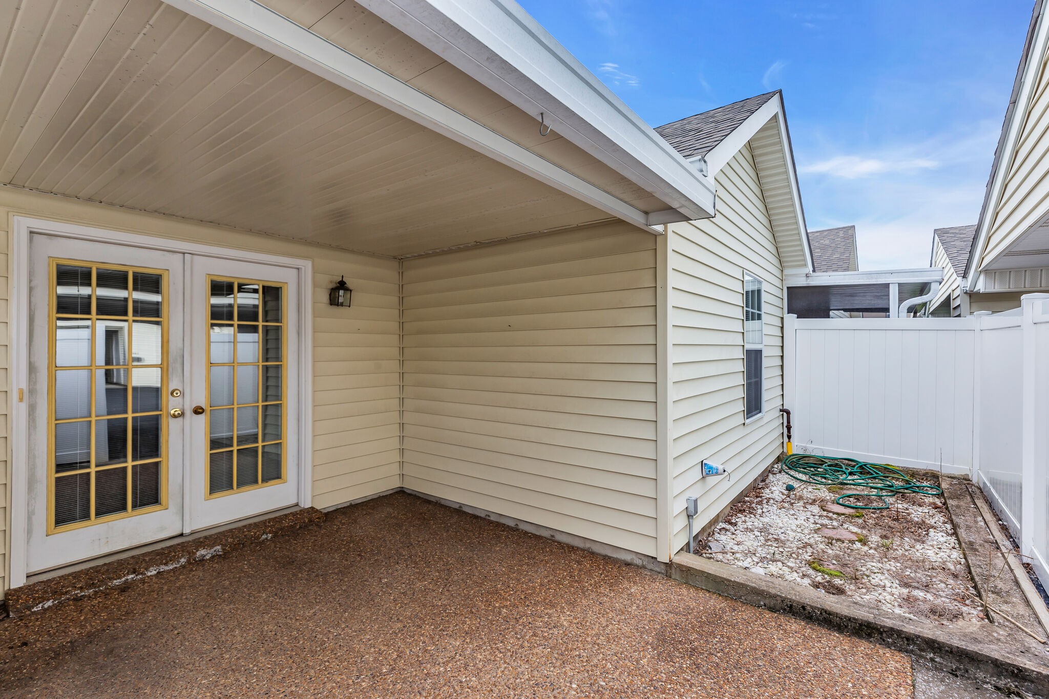789 E Northfield Blvd