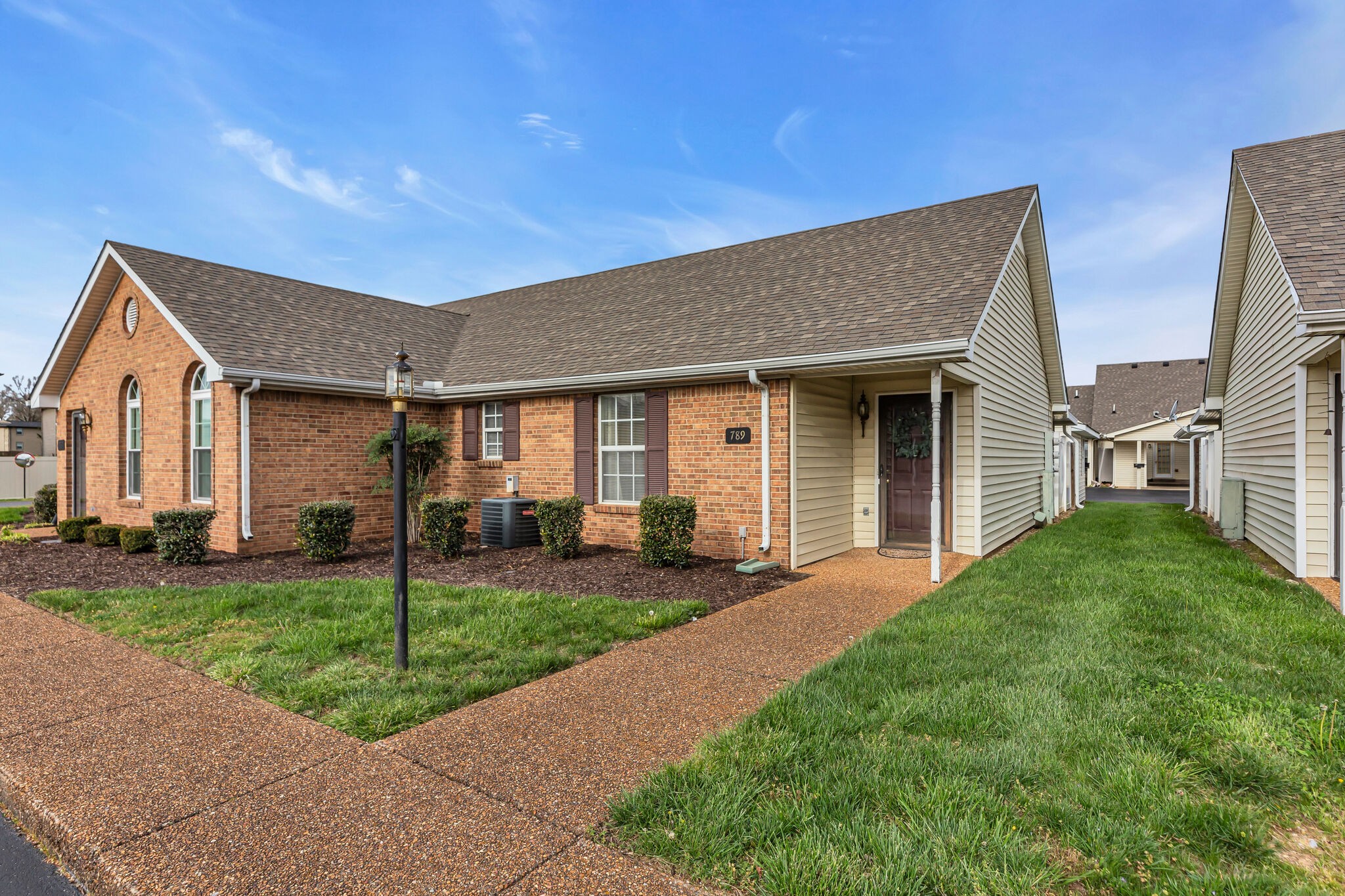 789 E Northfield Blvd