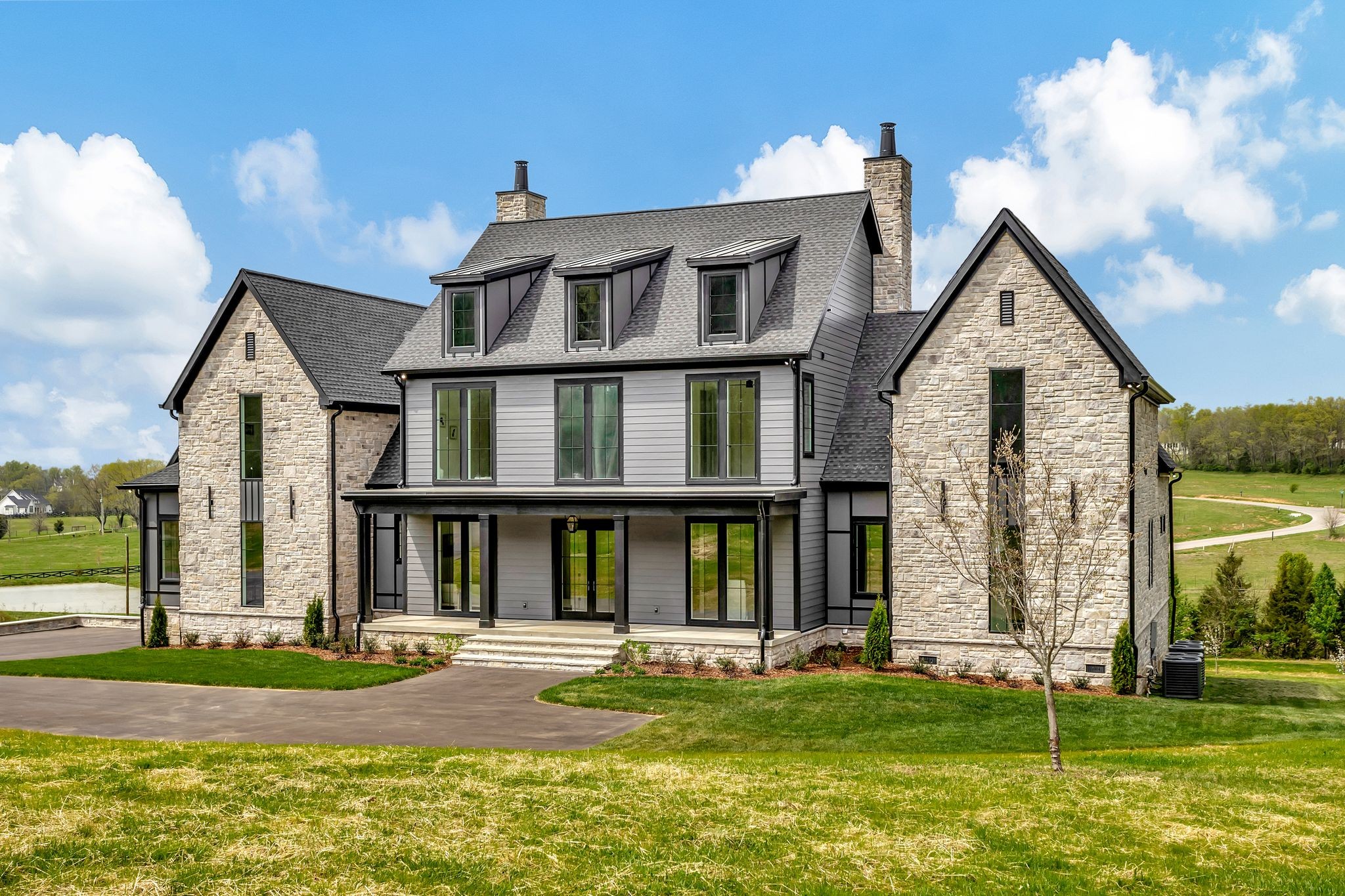 4494 Marlin Way