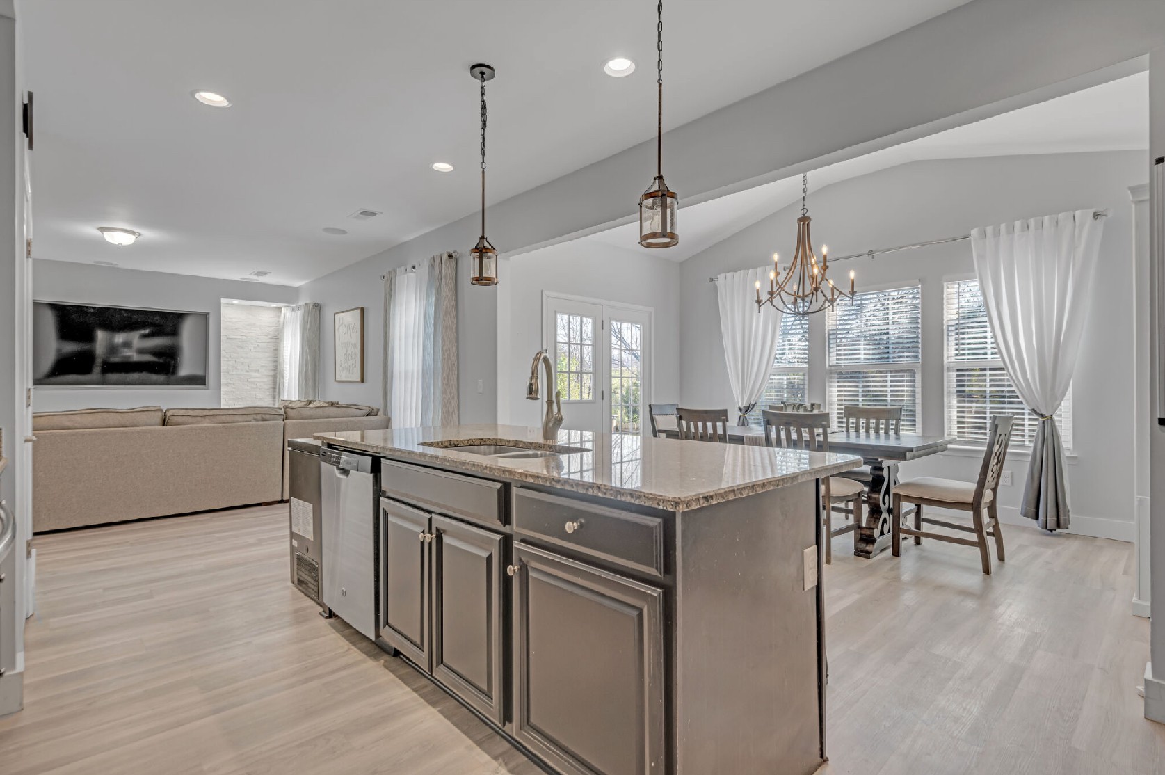 1404 Ohara Dr