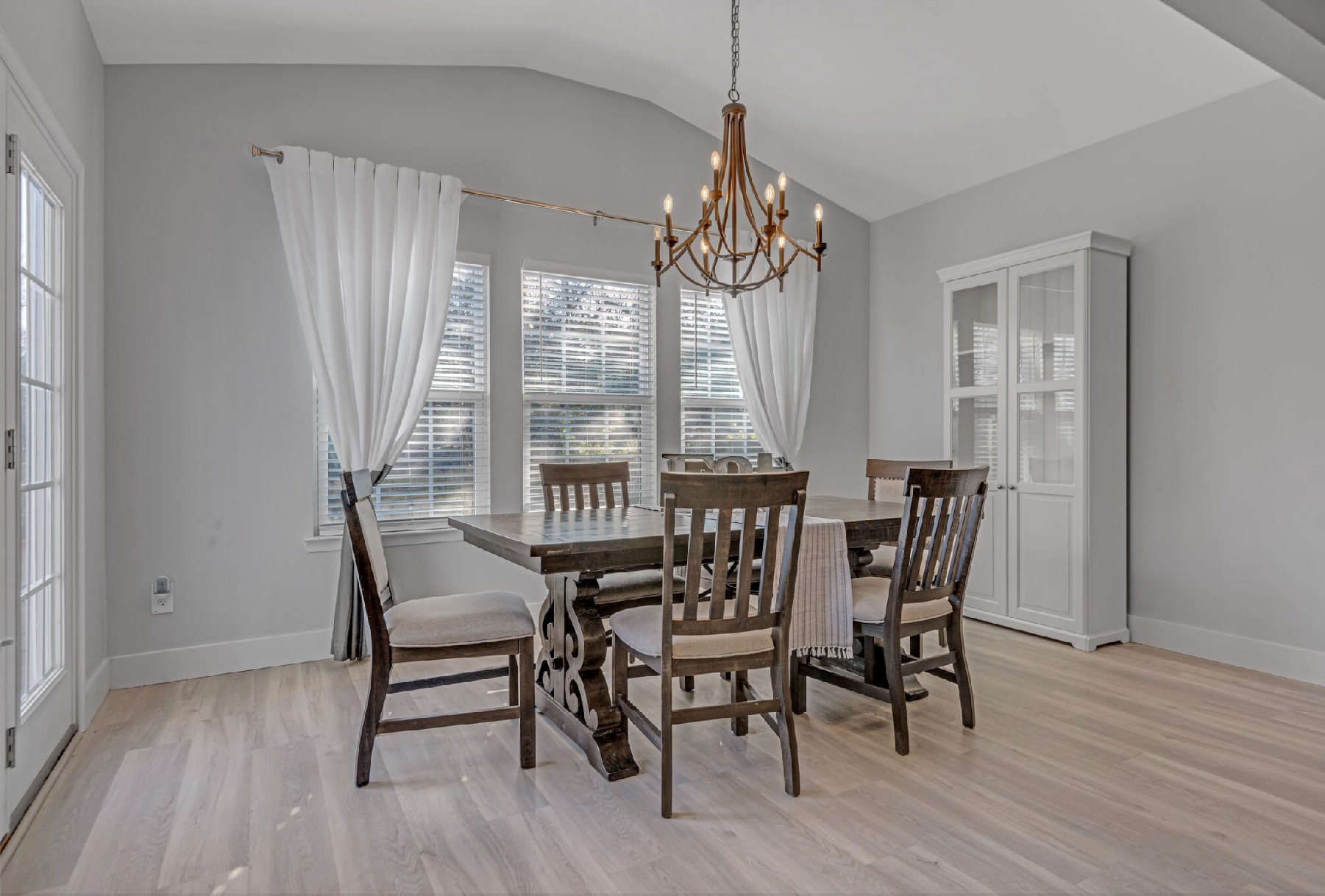 1404 Ohara Dr