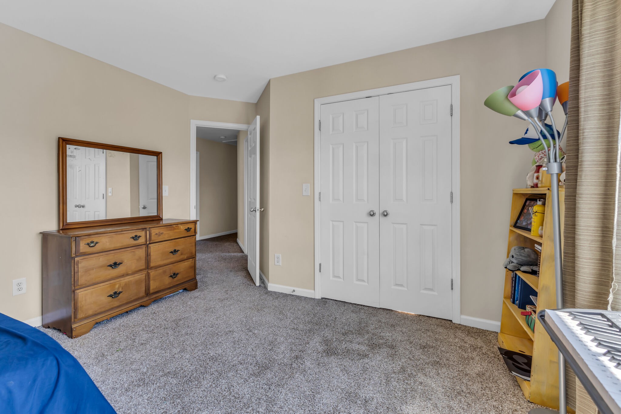 604 Waterway Ct