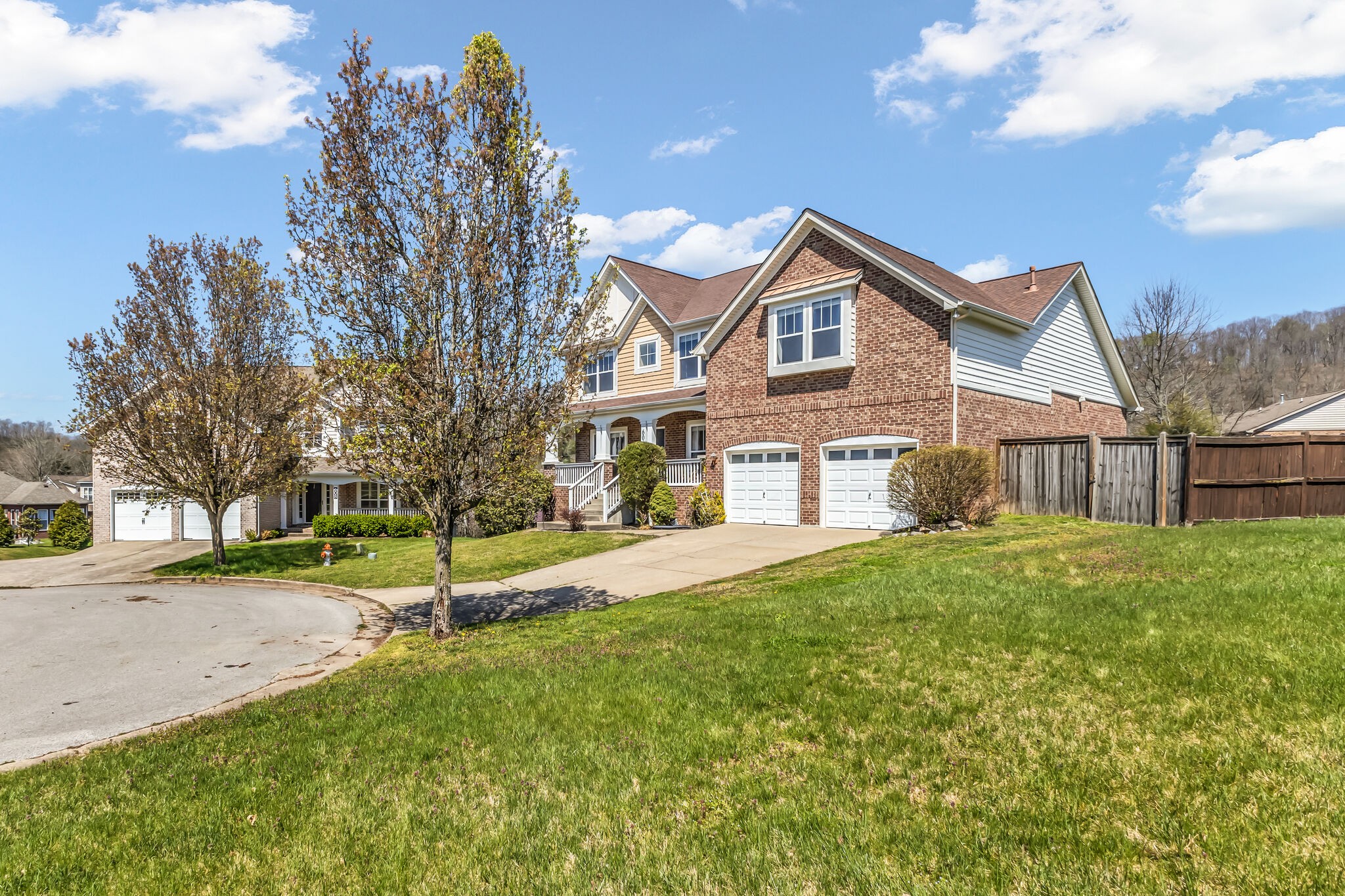 604 Waterway Ct