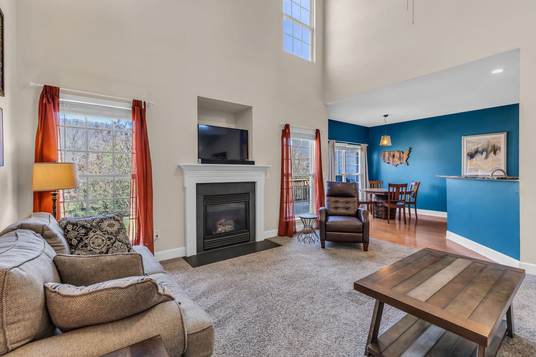 604 Waterway Ct