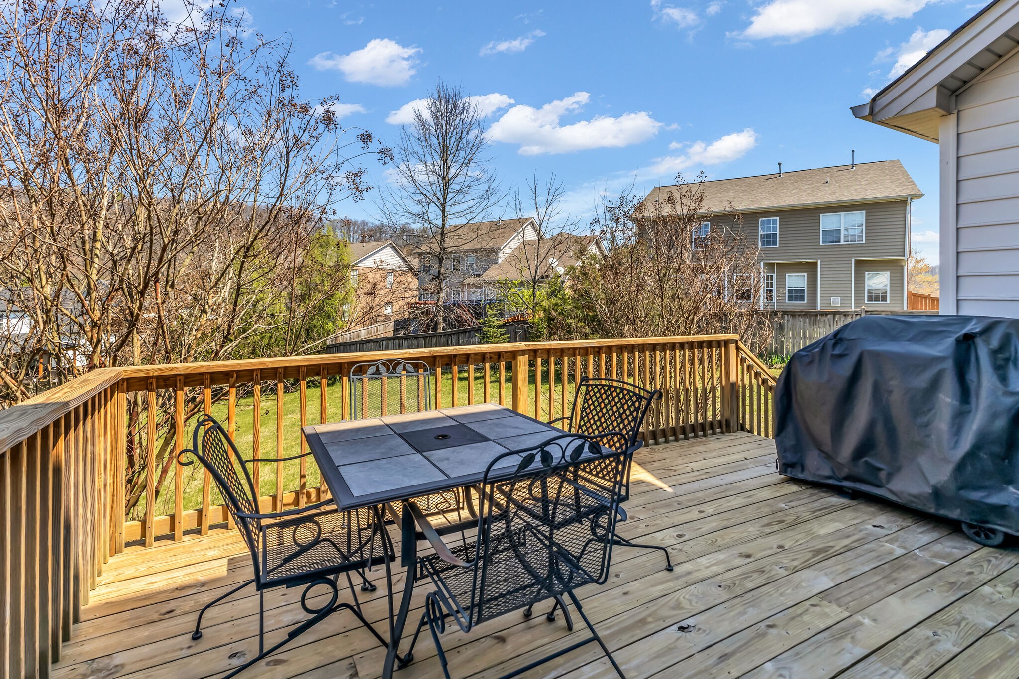 604 Waterway Ct