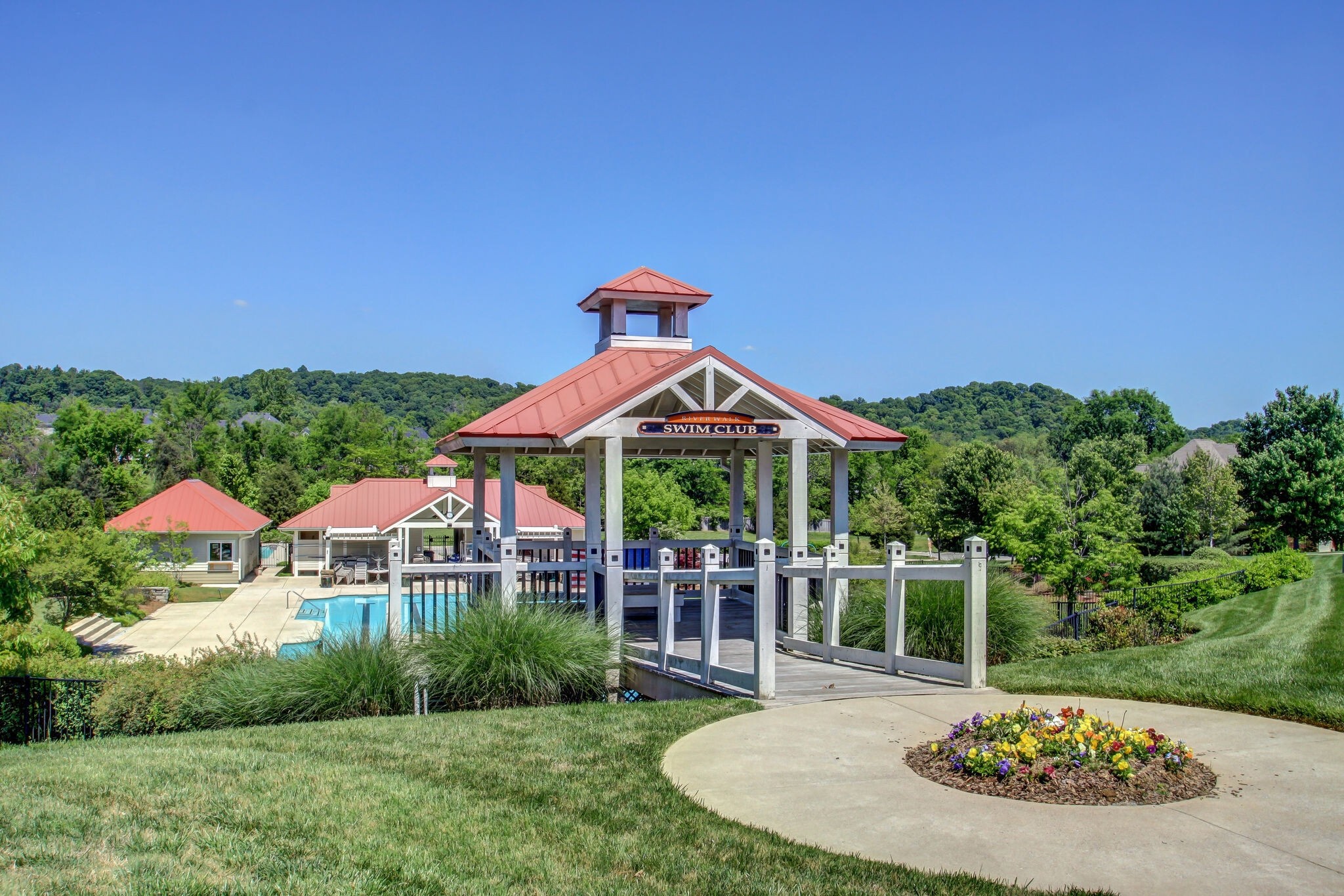 604 Waterway Ct