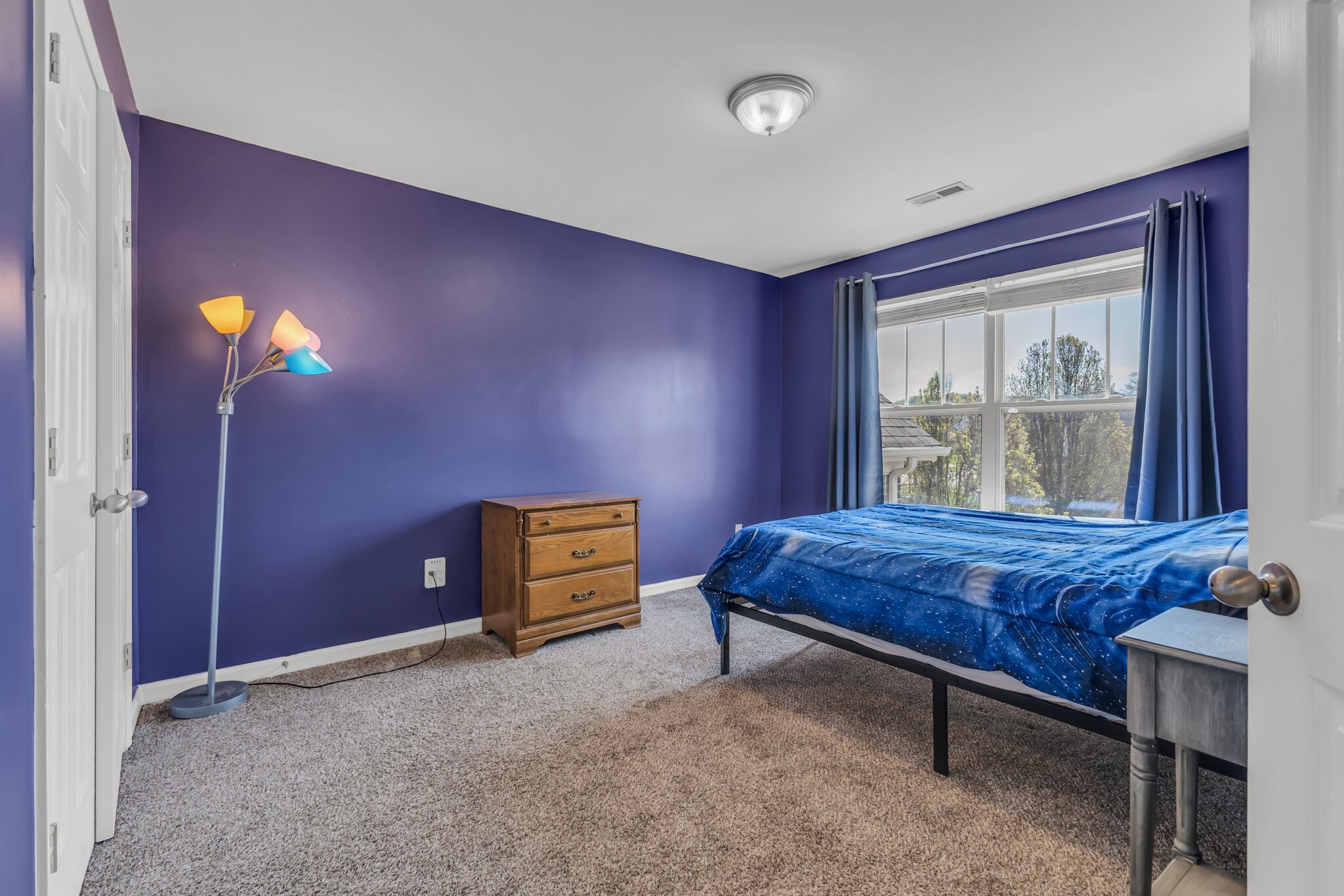 604 Waterway Ct