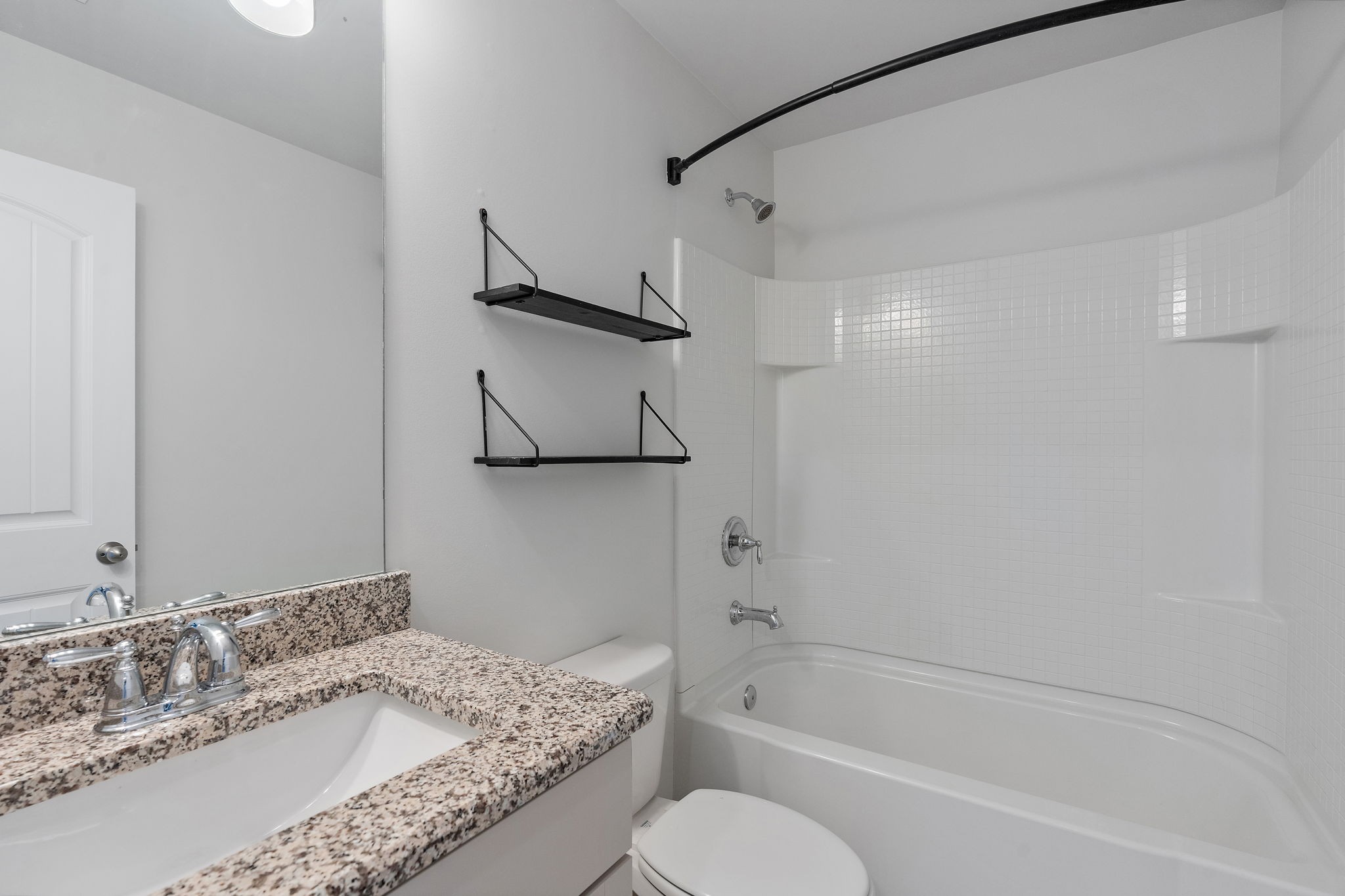 4109 Grapevine Loop