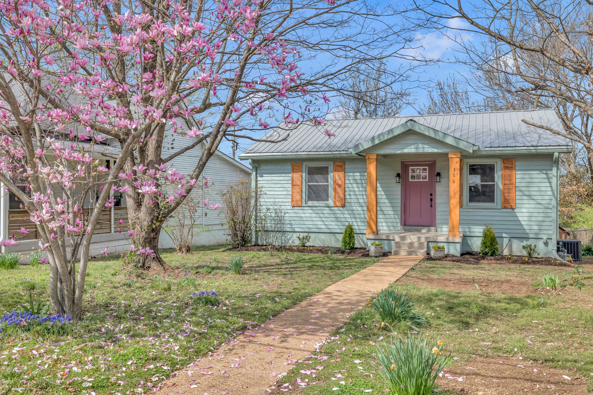 316 Peachtree St