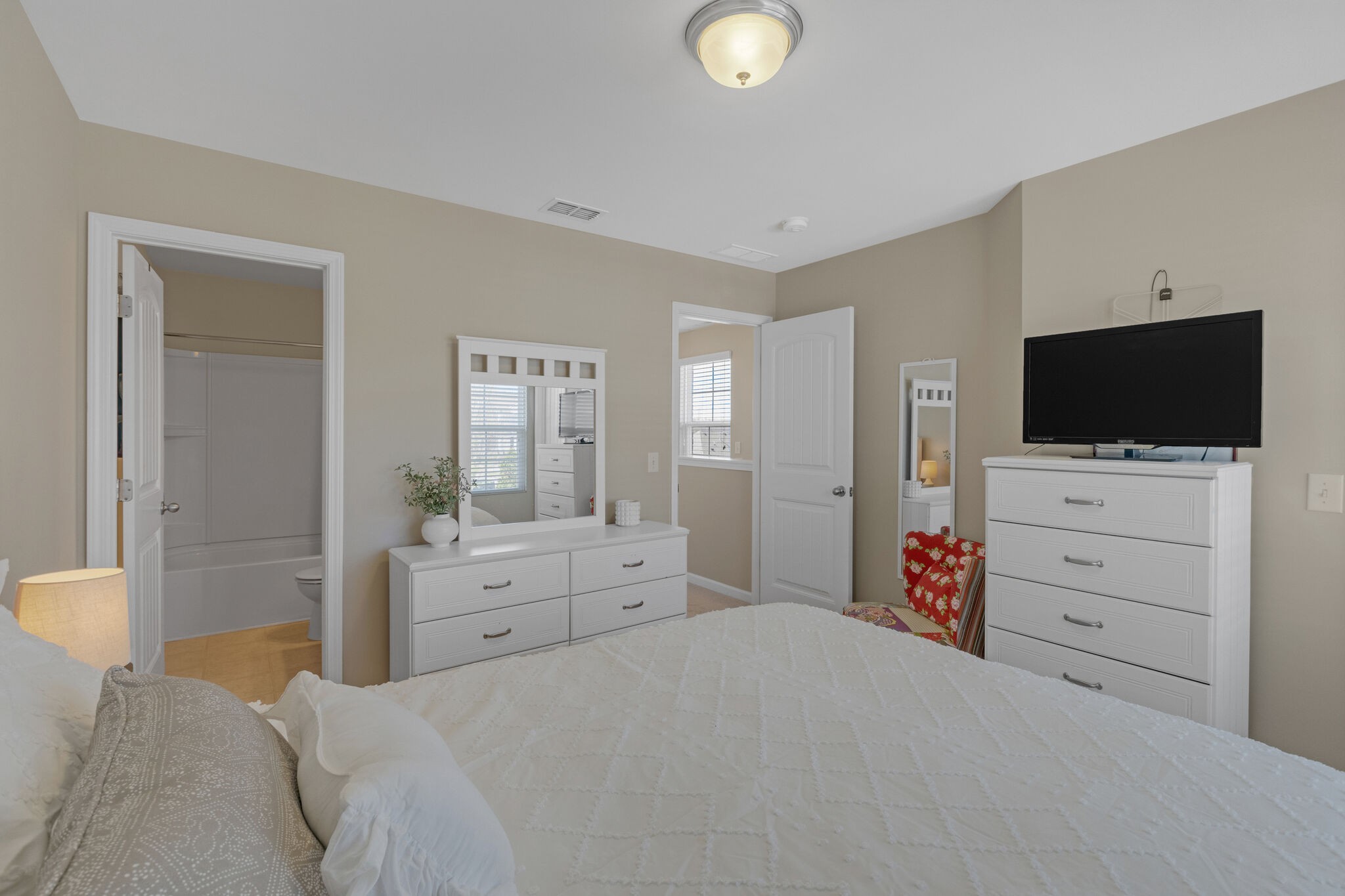 2043 Hickory Brook Dr