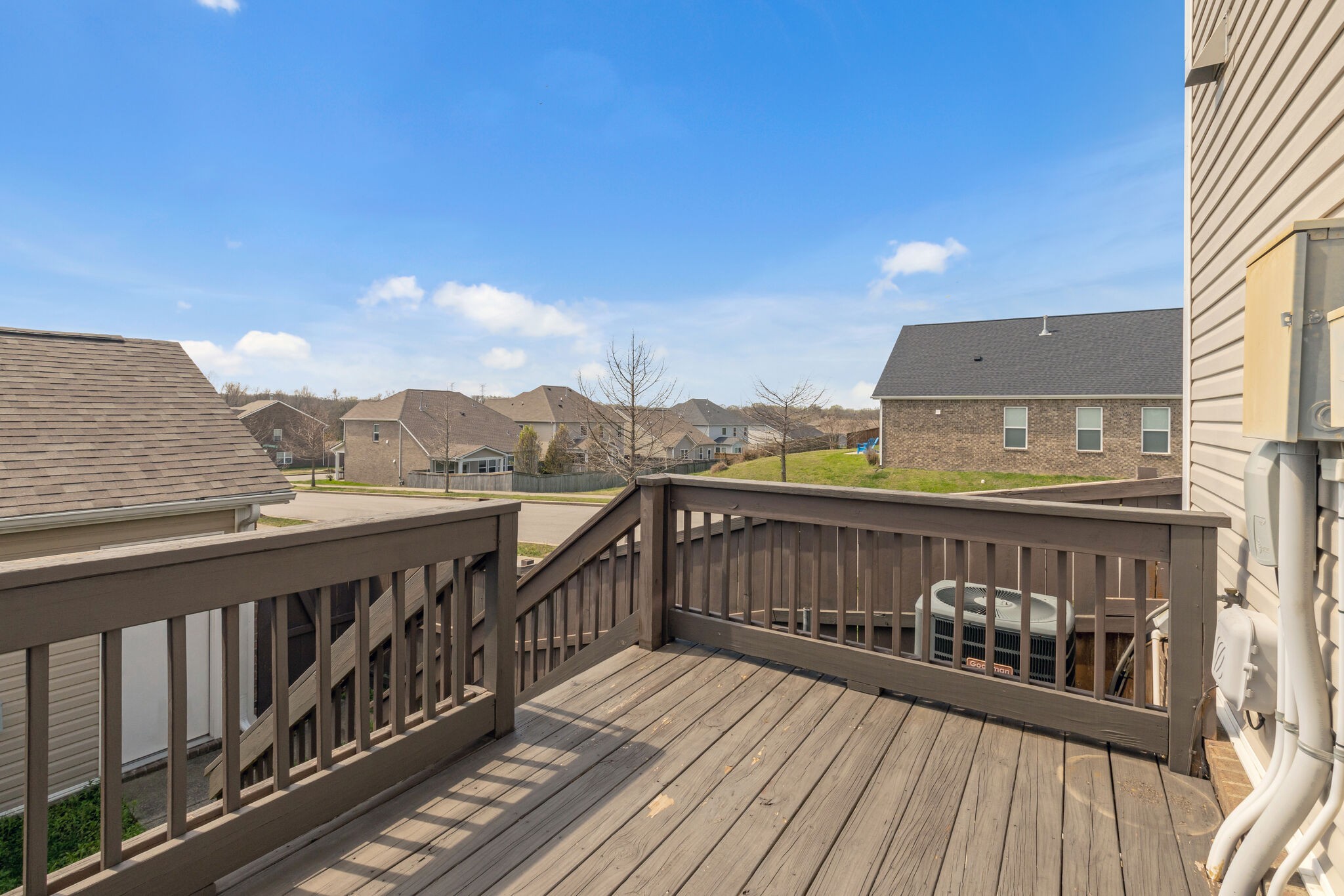 2043 Hickory Brook Dr