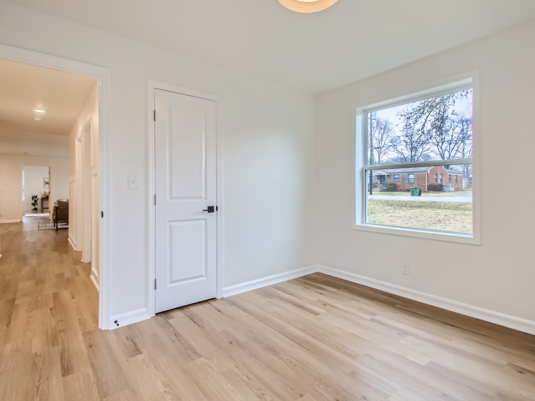 116 W Meade Dr