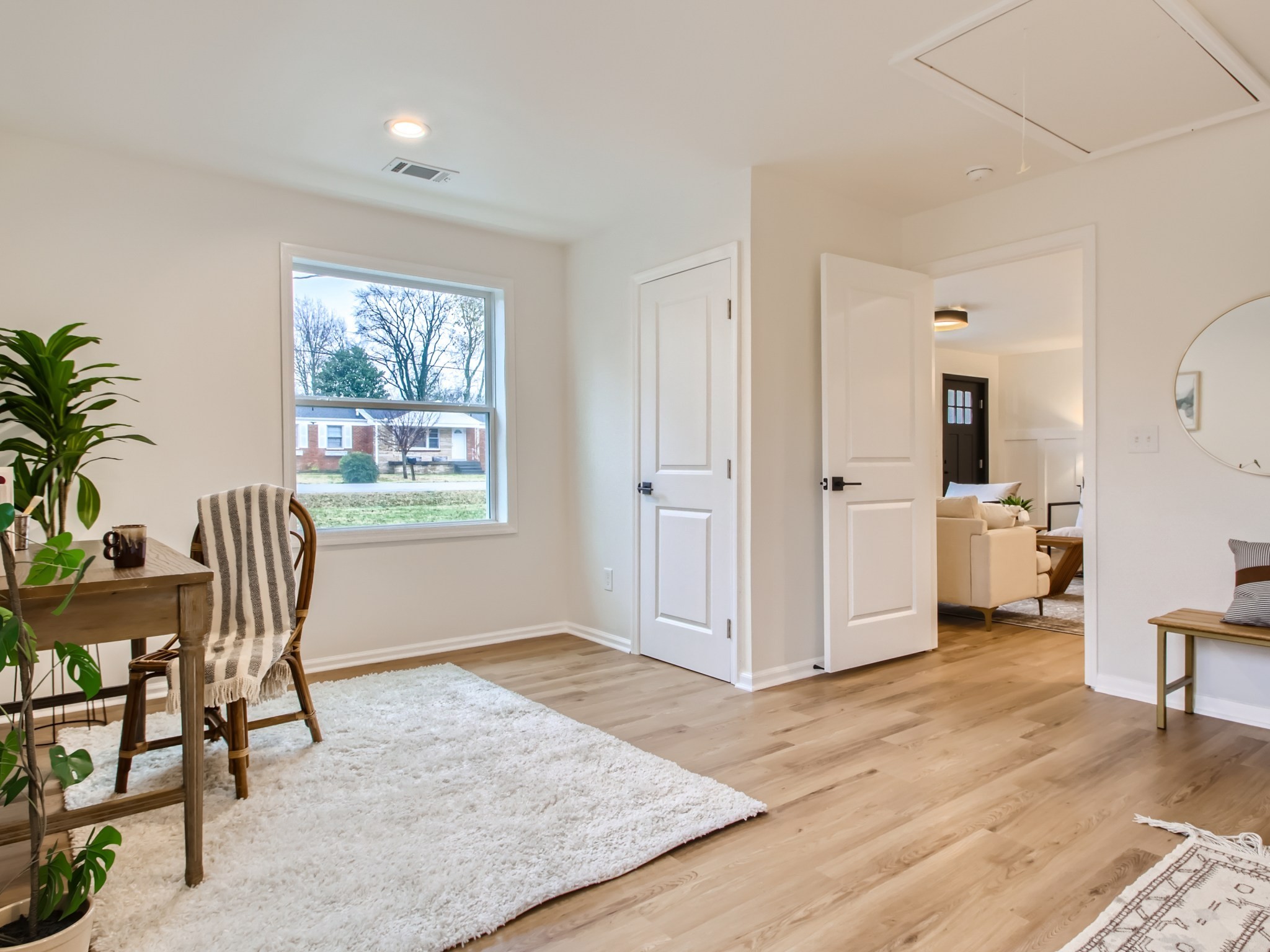 116 W Meade Dr