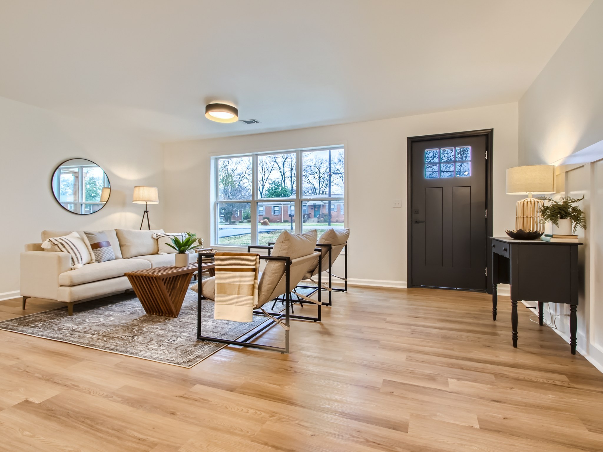 116 W Meade Dr