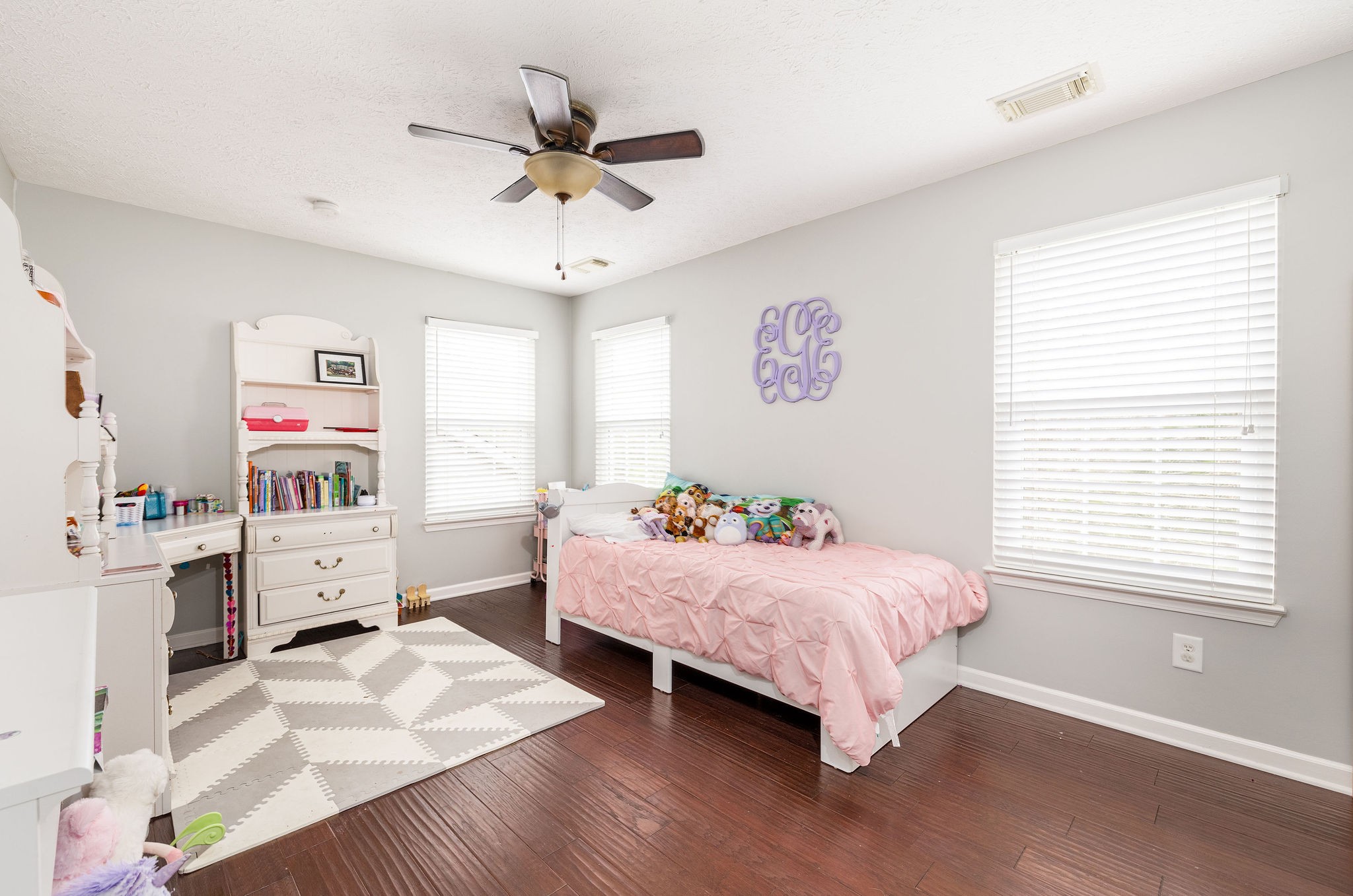 3186 Tristan Dr