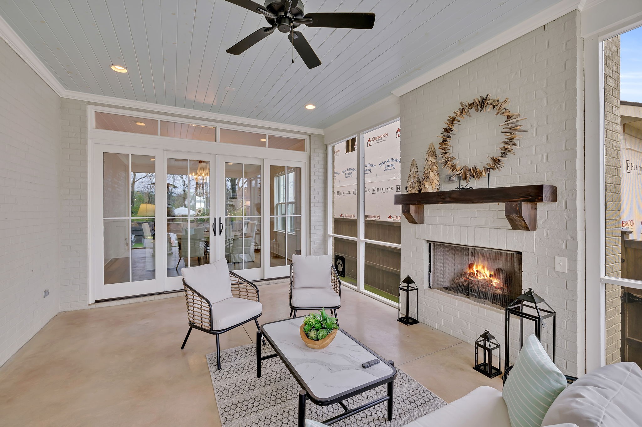 395 Stephens Valley Blvd