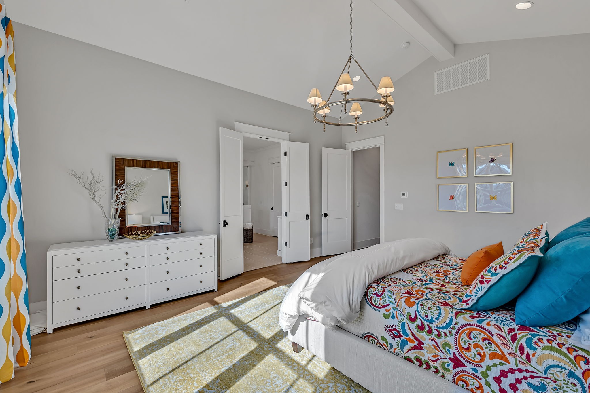 395 Stephens Valley Blvd