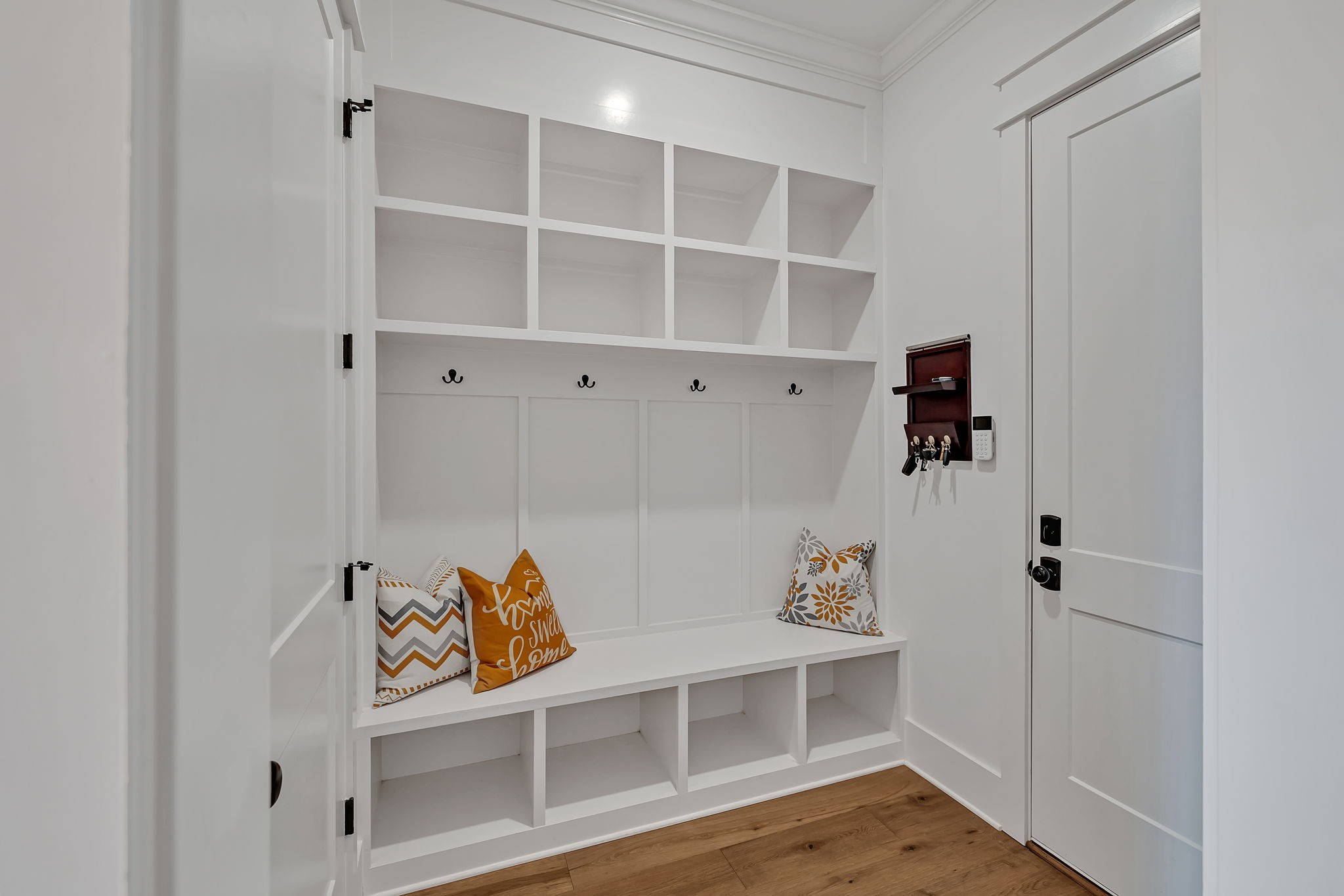 395 Stephens Valley Blvd