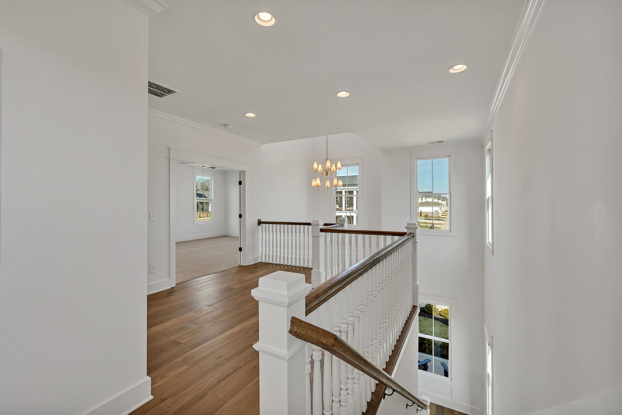 395 Stephens Valley Blvd