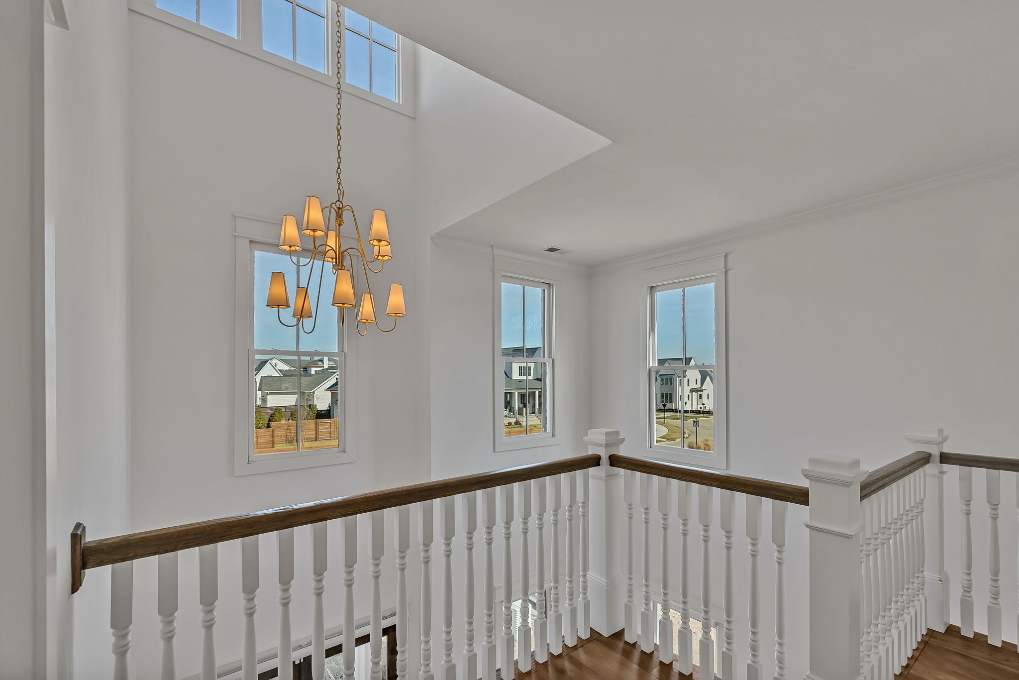 395 Stephens Valley Blvd