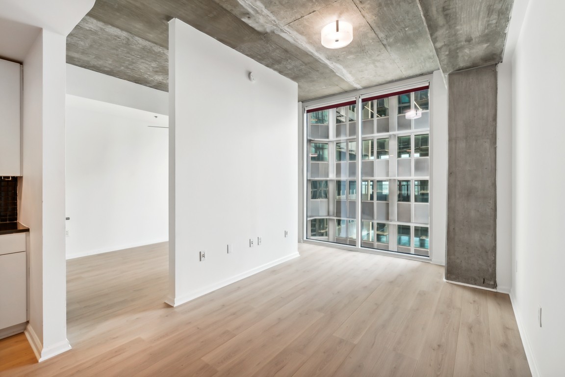 415 Church St Unit: 2109