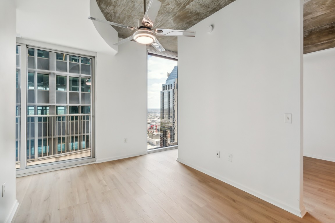 415 Church St Unit: 2109