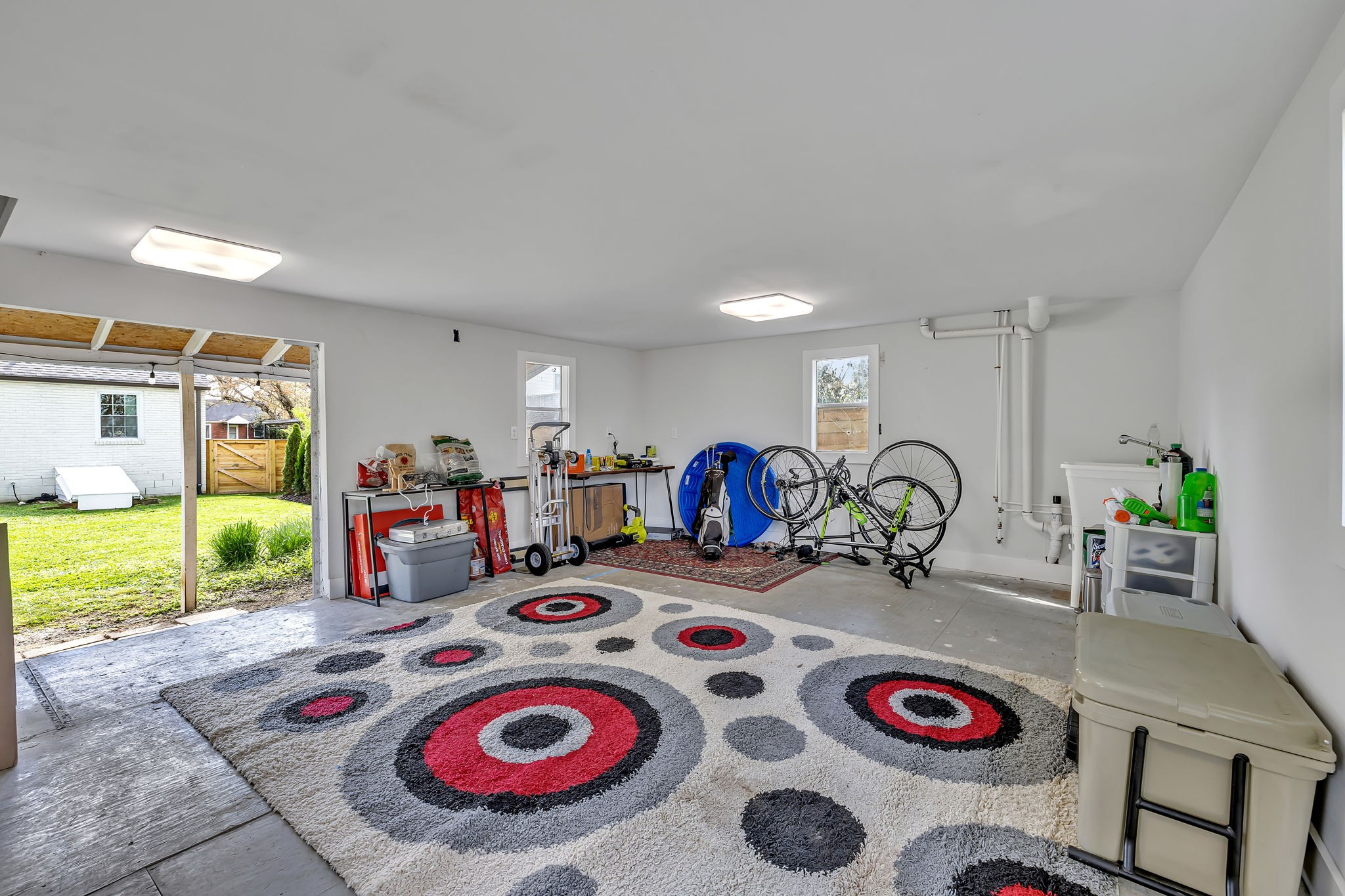 2903 Selena Dr