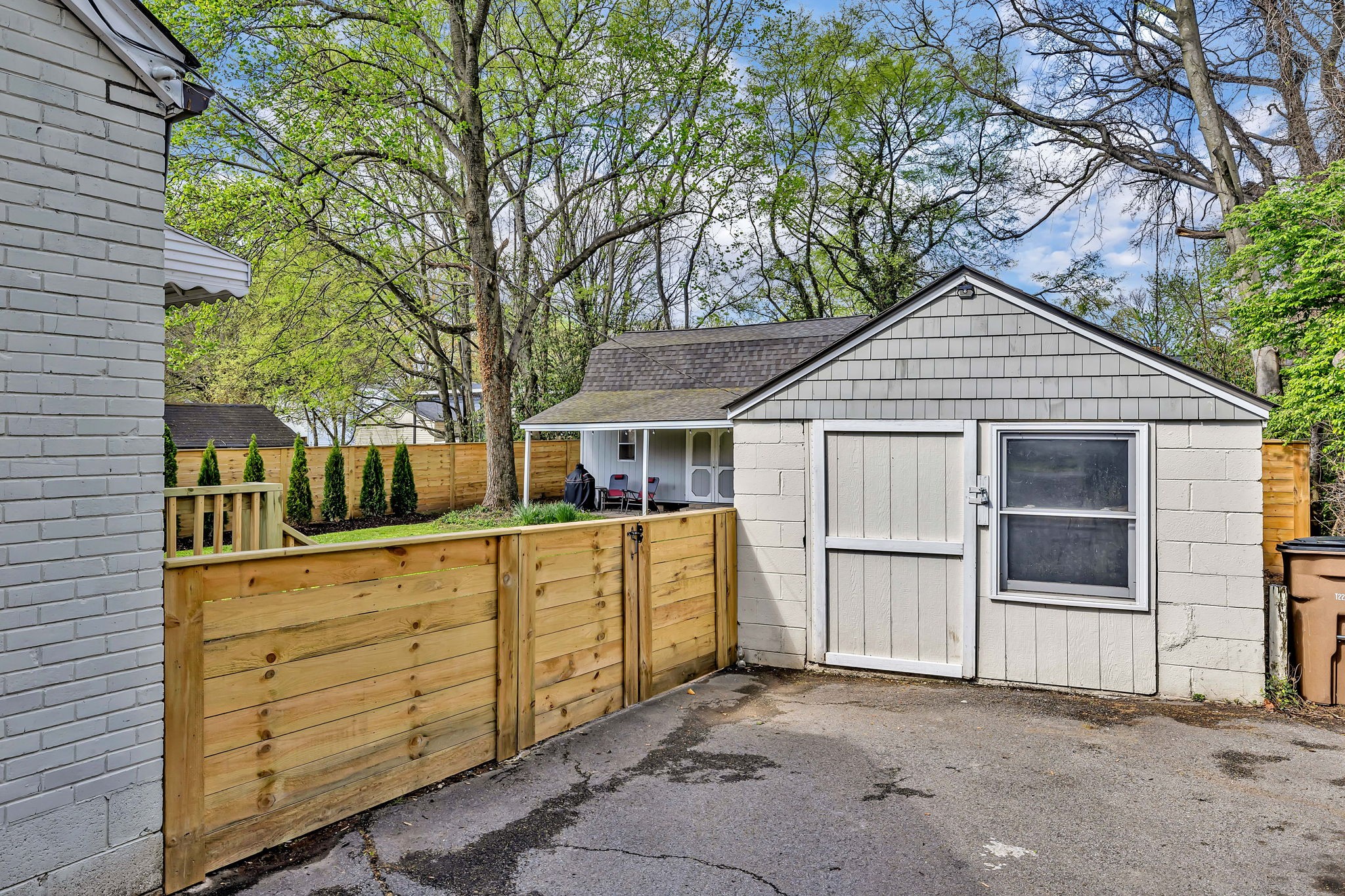 2903 Selena Dr