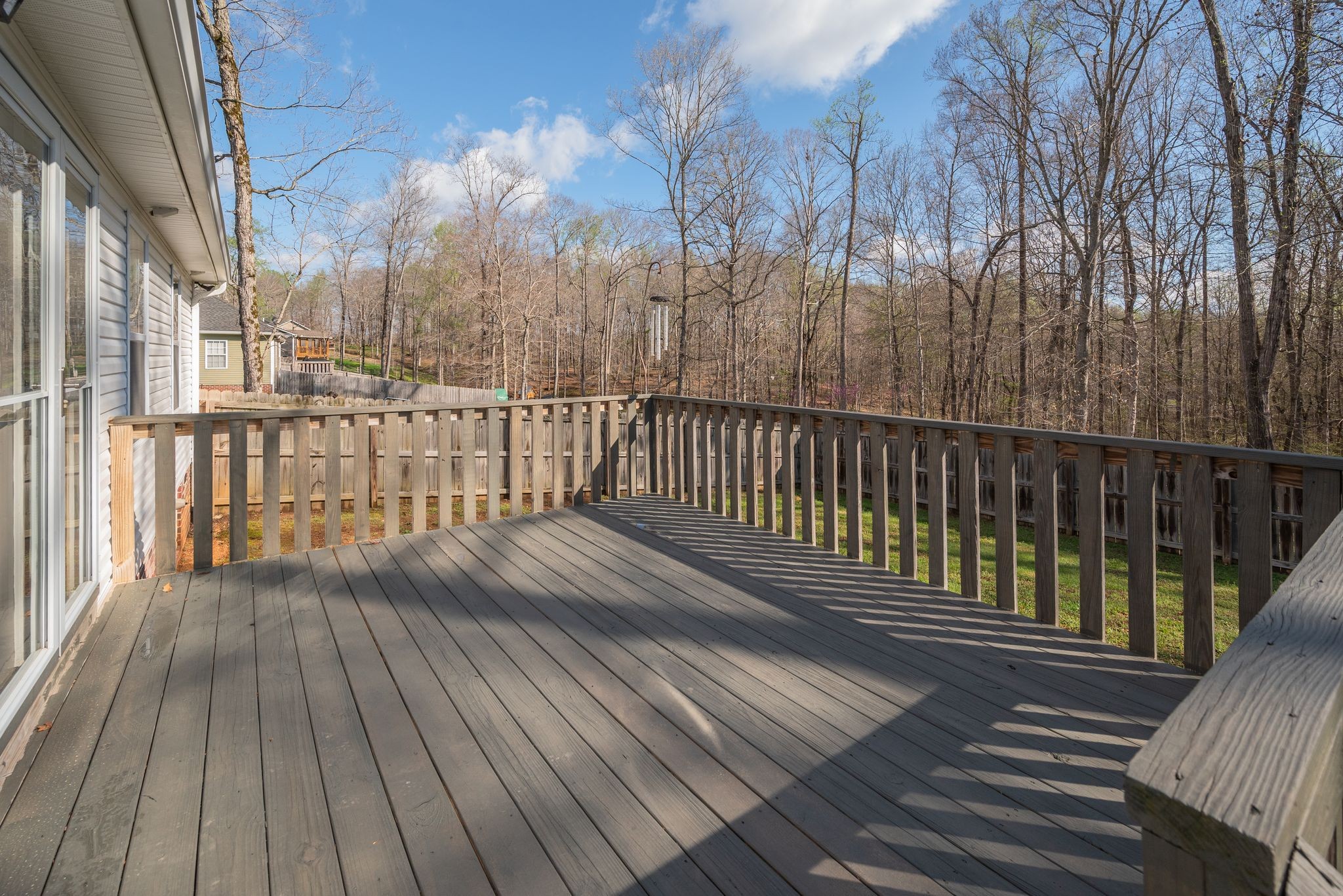 552 Delacy Dr