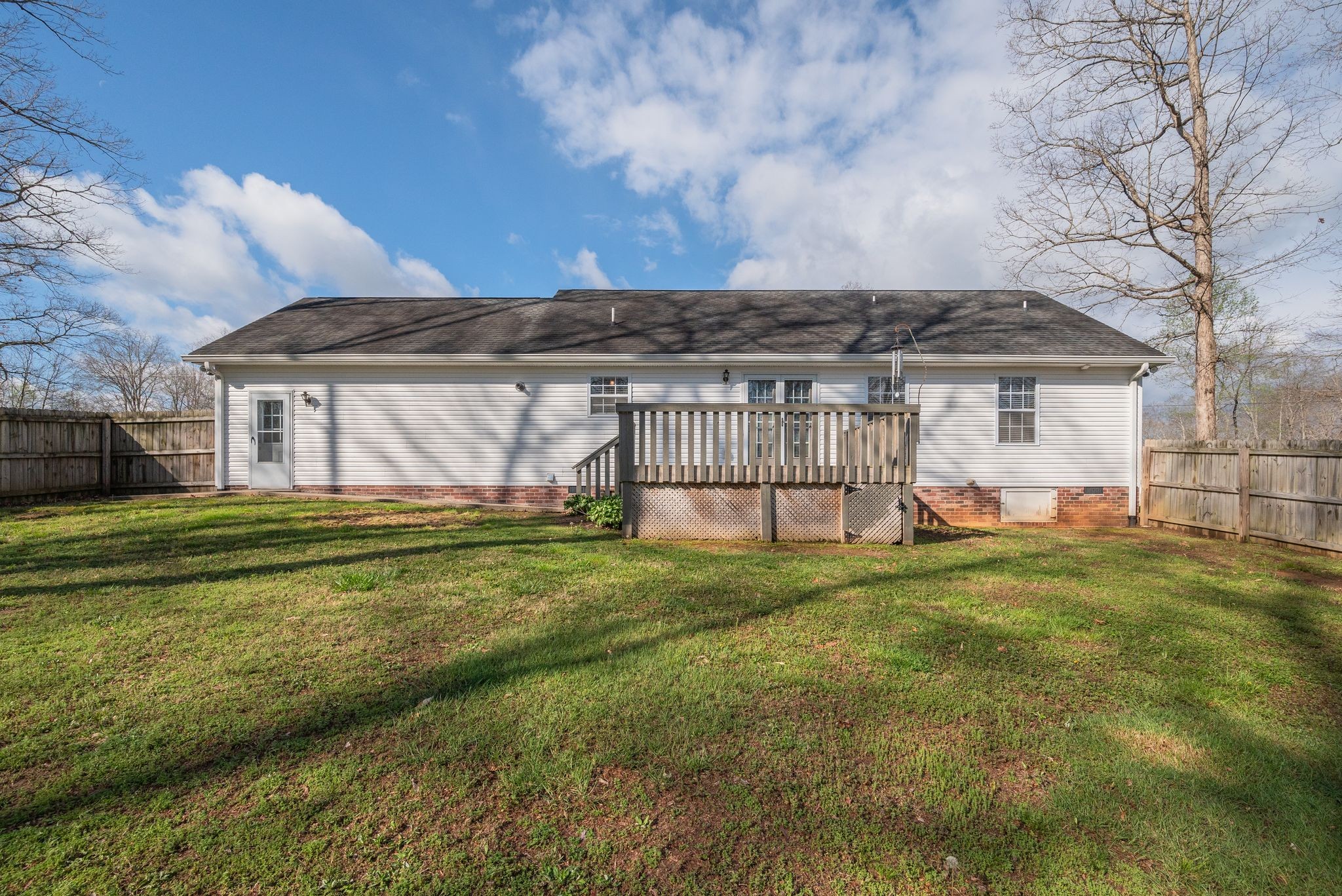 552 Delacy Dr