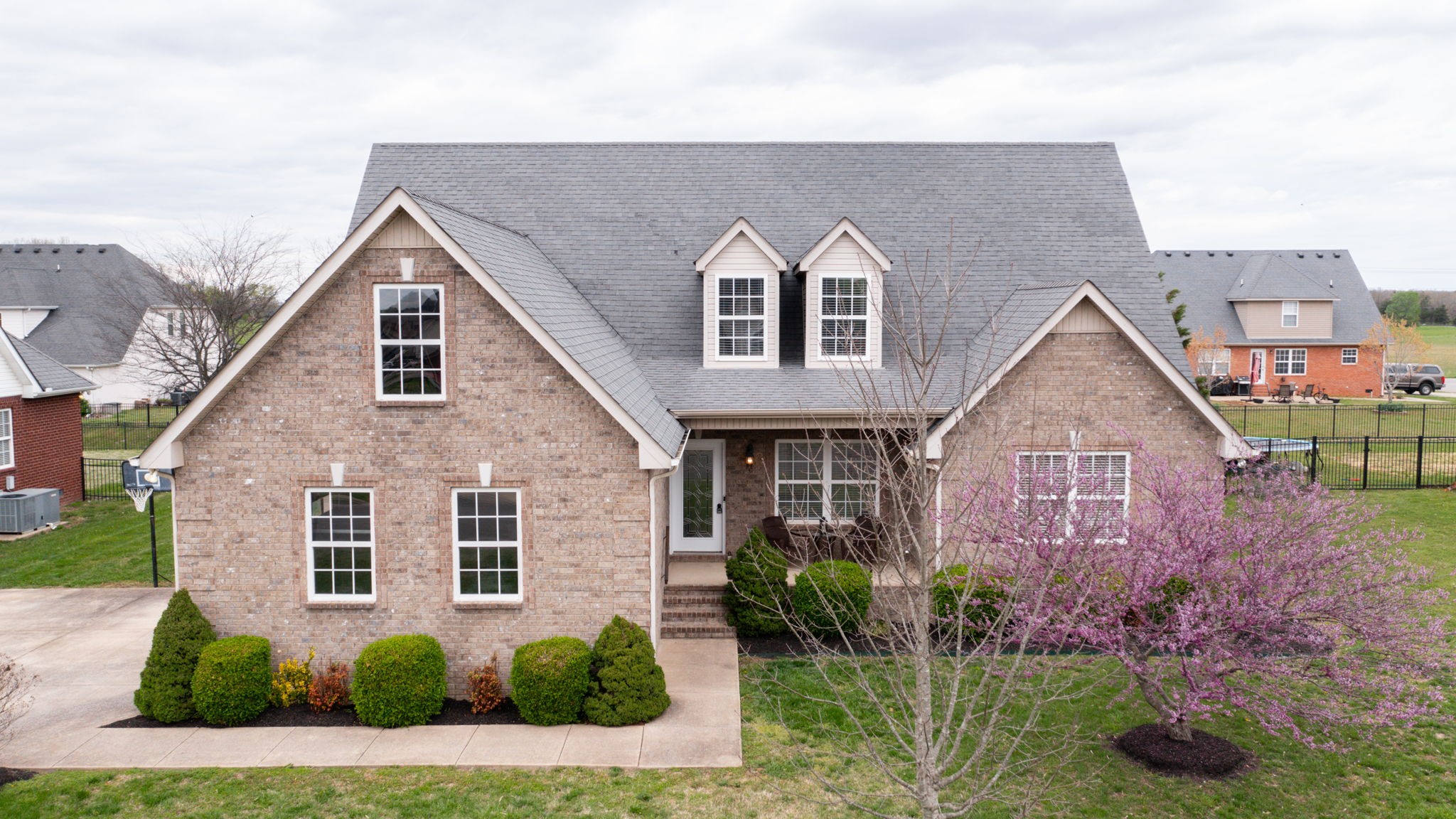1406 Davy Crockett Dr