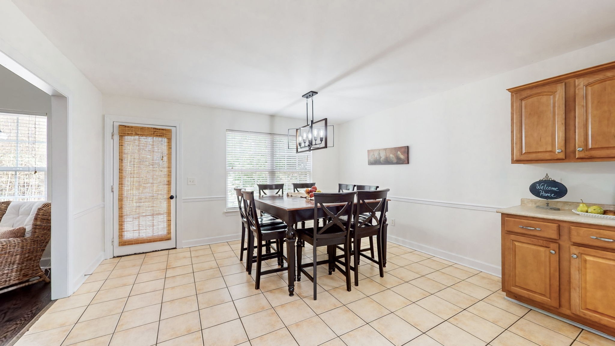 1406 Davy Crockett Dr