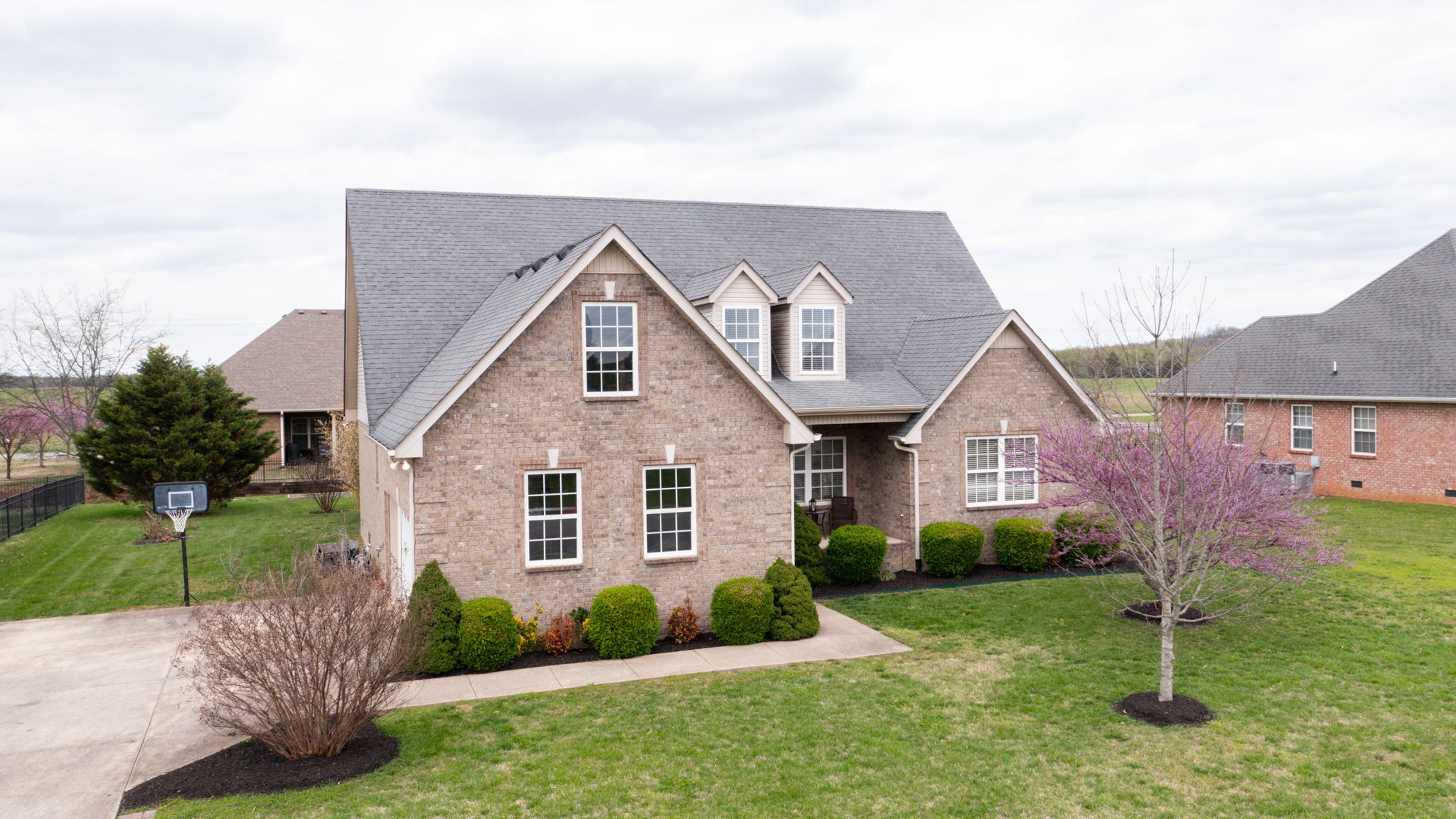 1406 Davy Crockett Dr