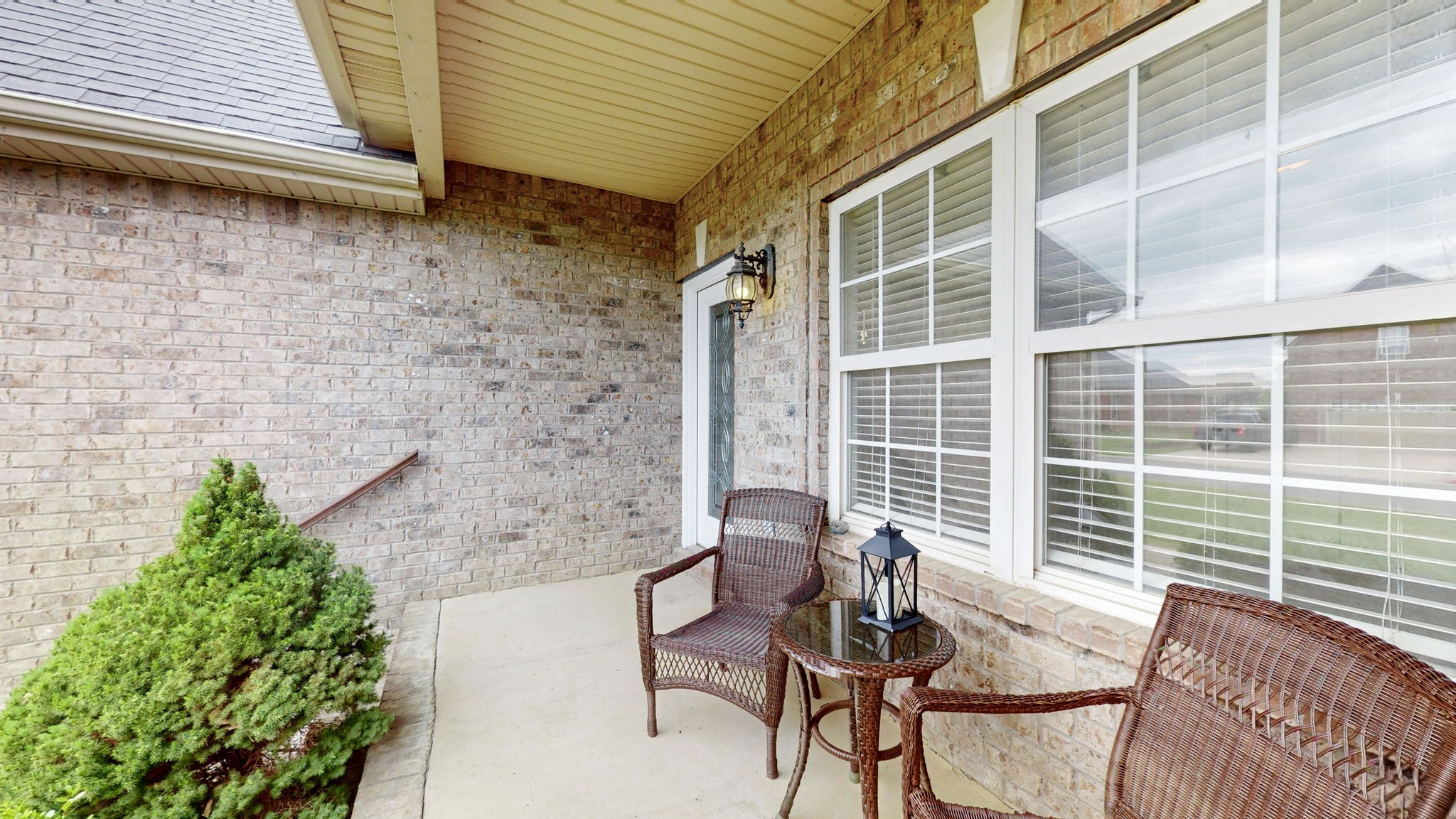 1406 Davy Crockett Dr