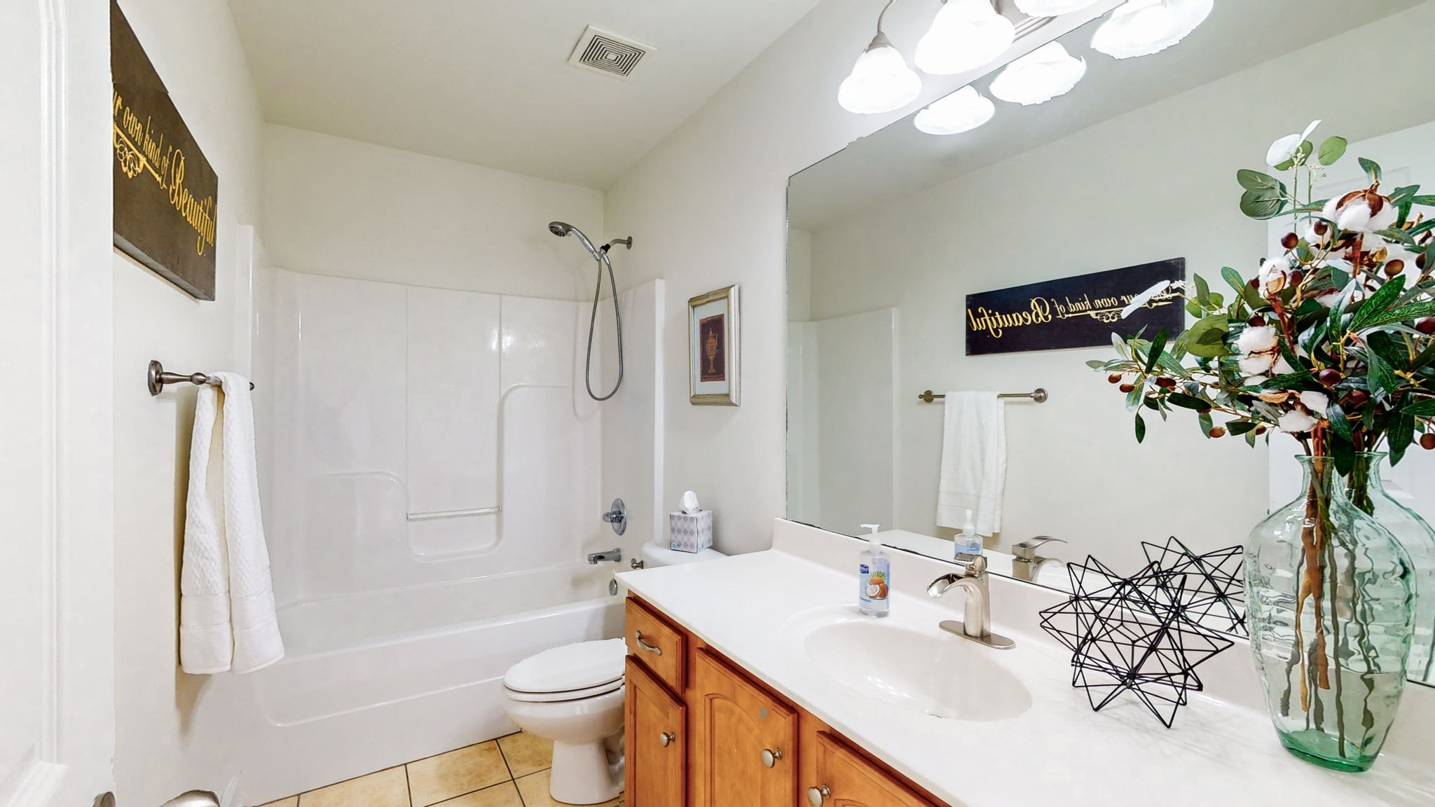 1406 Davy Crockett Dr