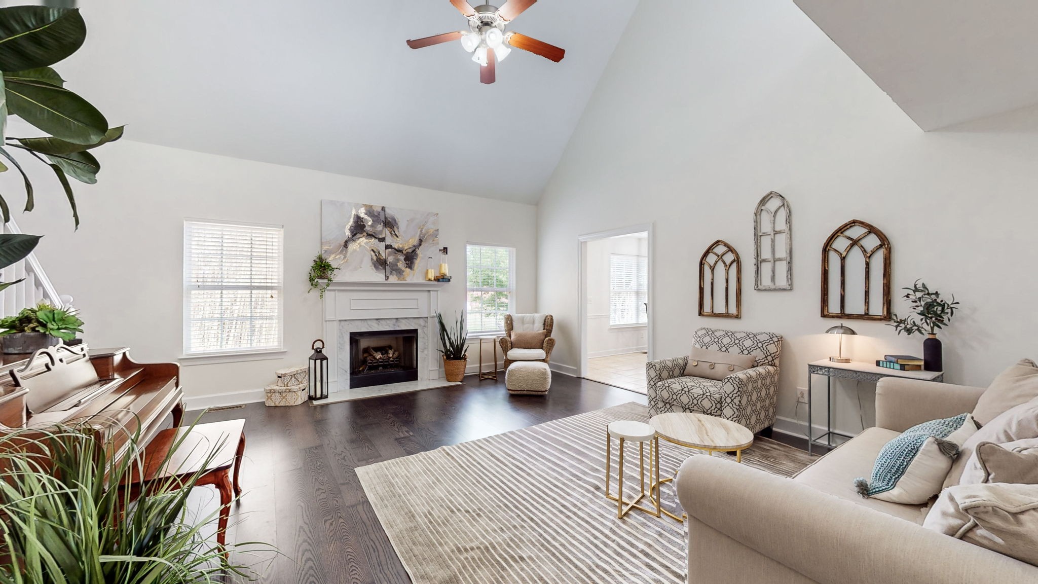1406 Davy Crockett Dr