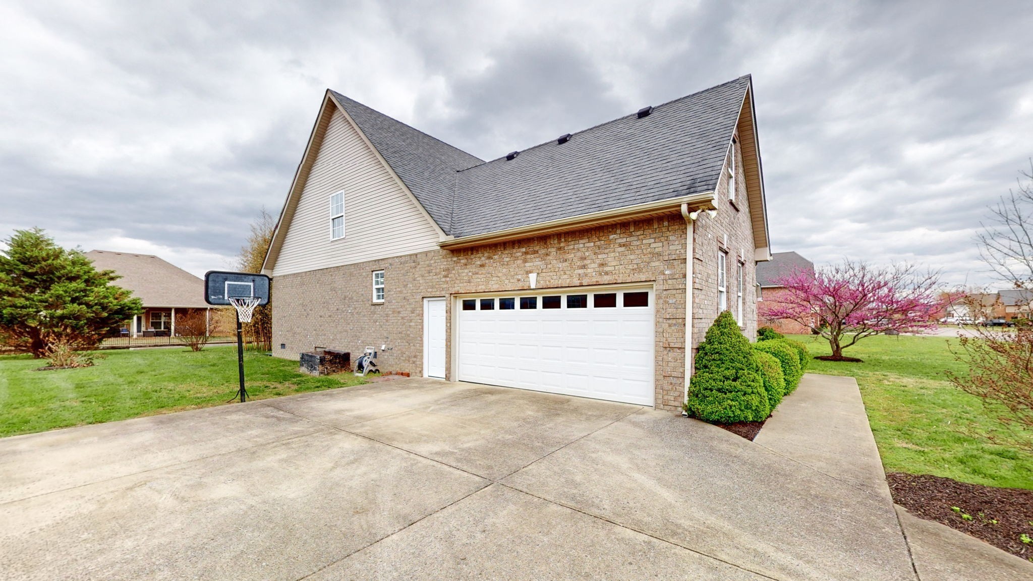 1406 Davy Crockett Dr