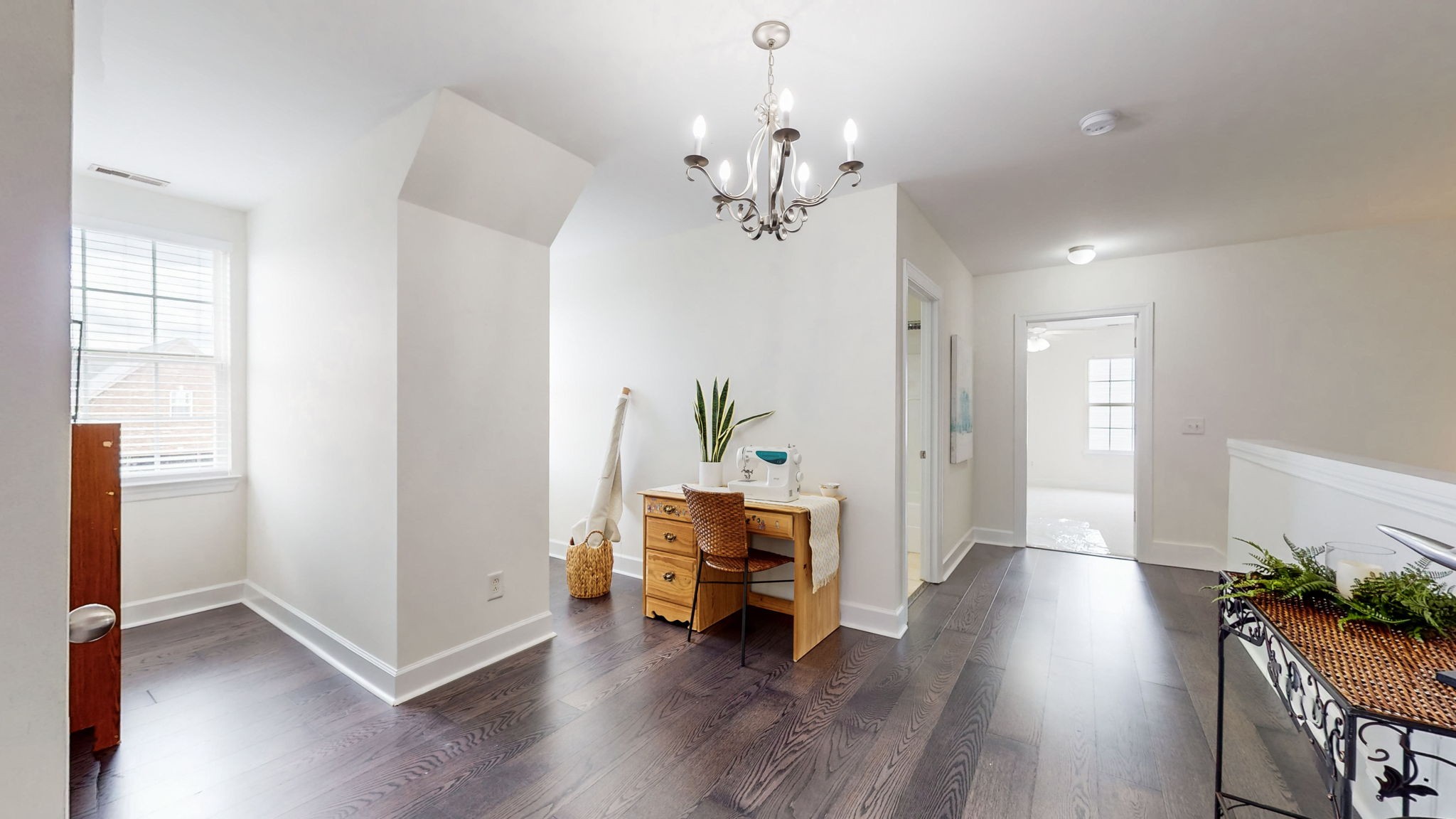 1406 Davy Crockett Dr