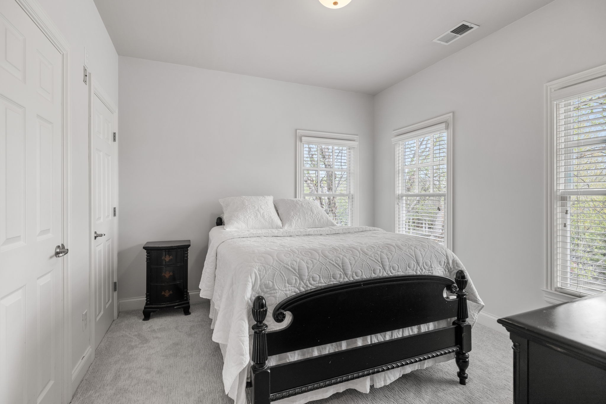 540 Pearre Springs Way