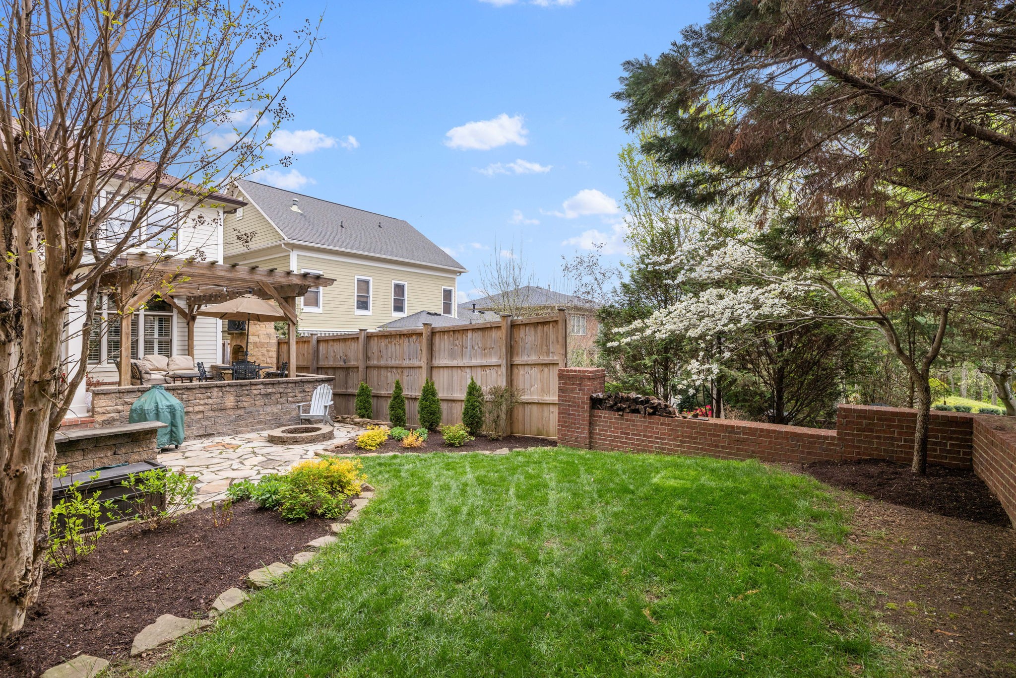 540 Pearre Springs Way