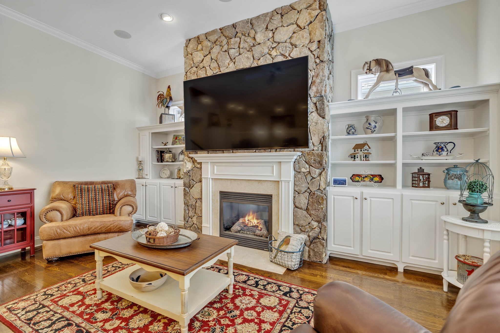 704 Pearre Springs Way