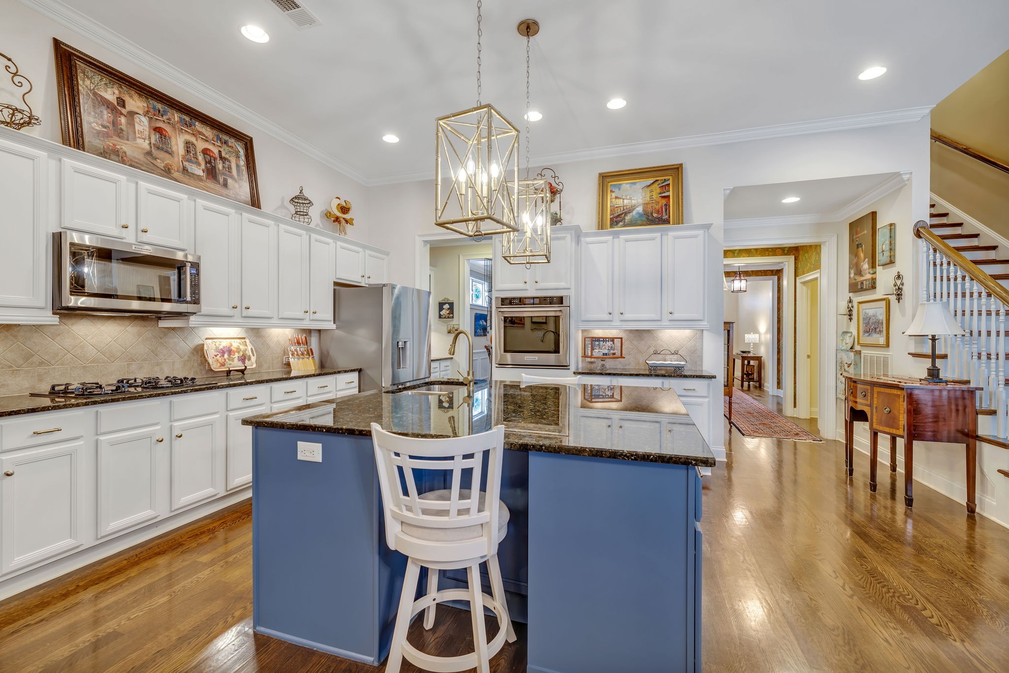 704 Pearre Springs Way